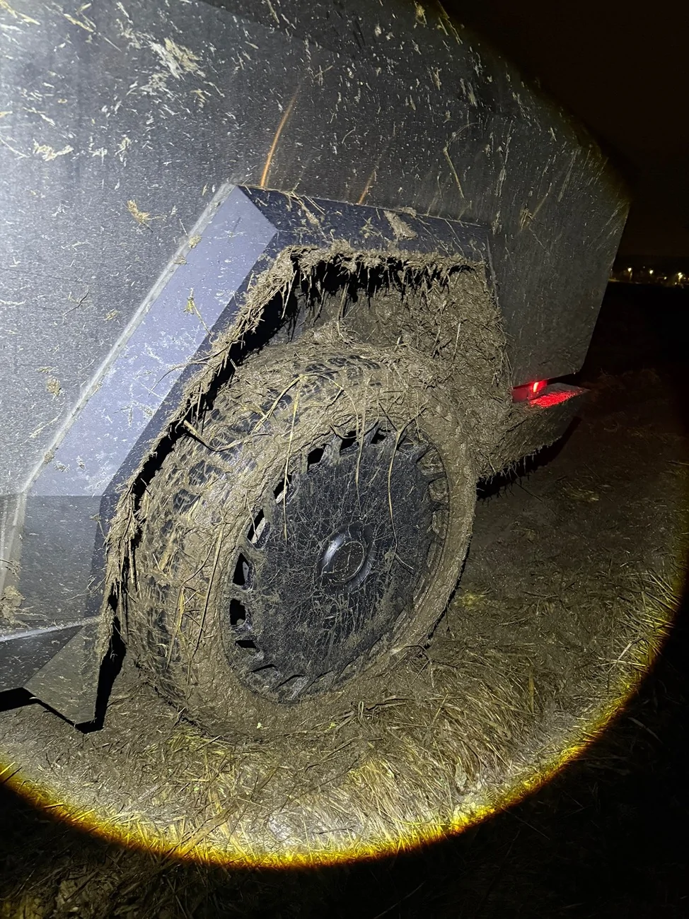 Tesla Cybertruck Don't be this guy... Cybertruck stuck in sand recovered by Matt's Off-Road Recovery DpjcrpyTfU