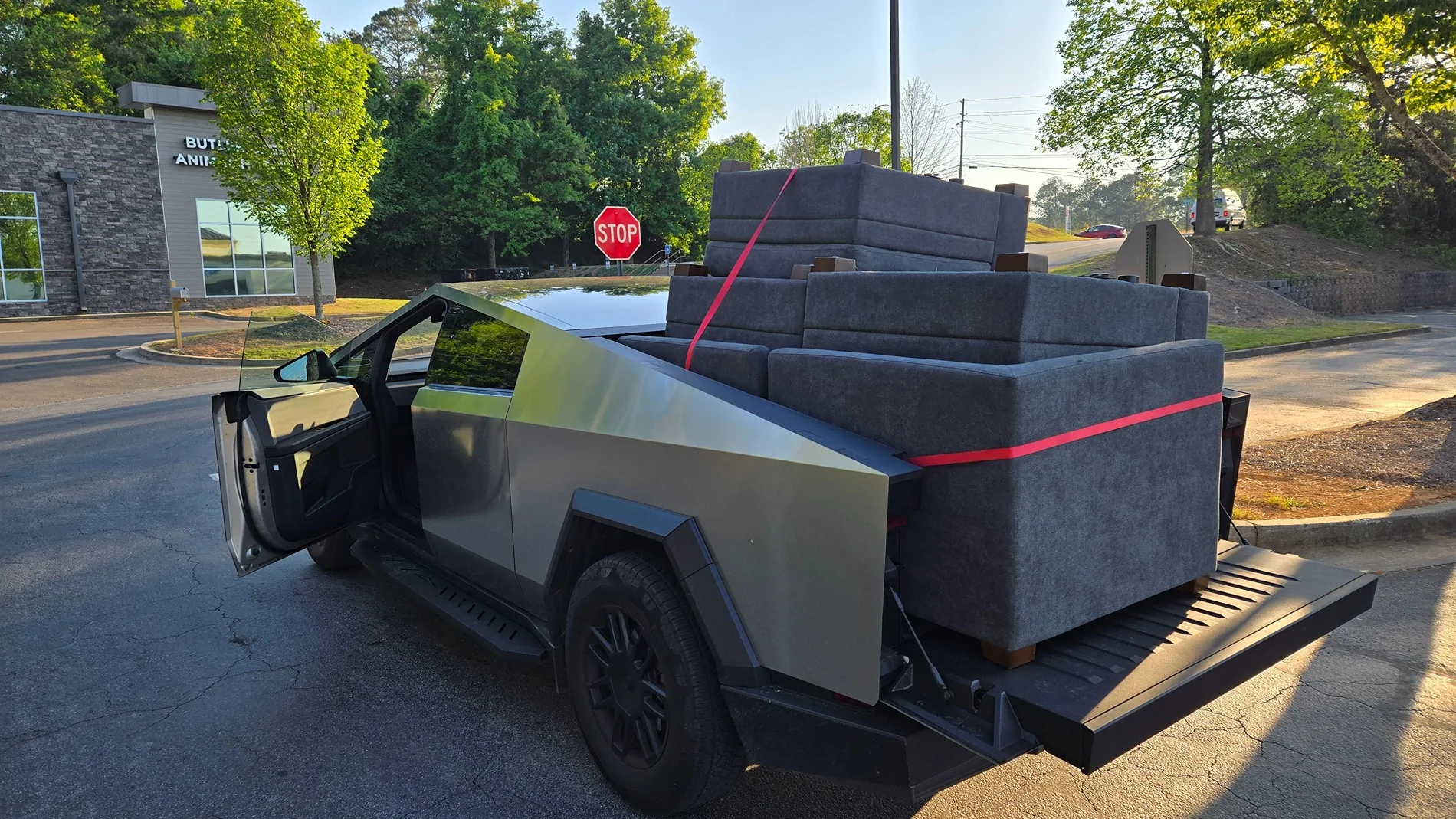 Tesla Cybertruck What Are You Hauling in your Cybertruck? 🦾 👷‍♂️ 1000037223