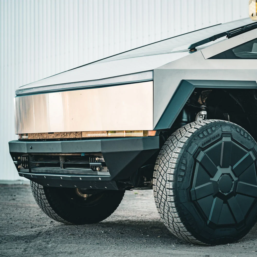 tesla-cybertruck-rubicon-Xpedition-Offroad-heavy-duty-front-bumper-10.webp