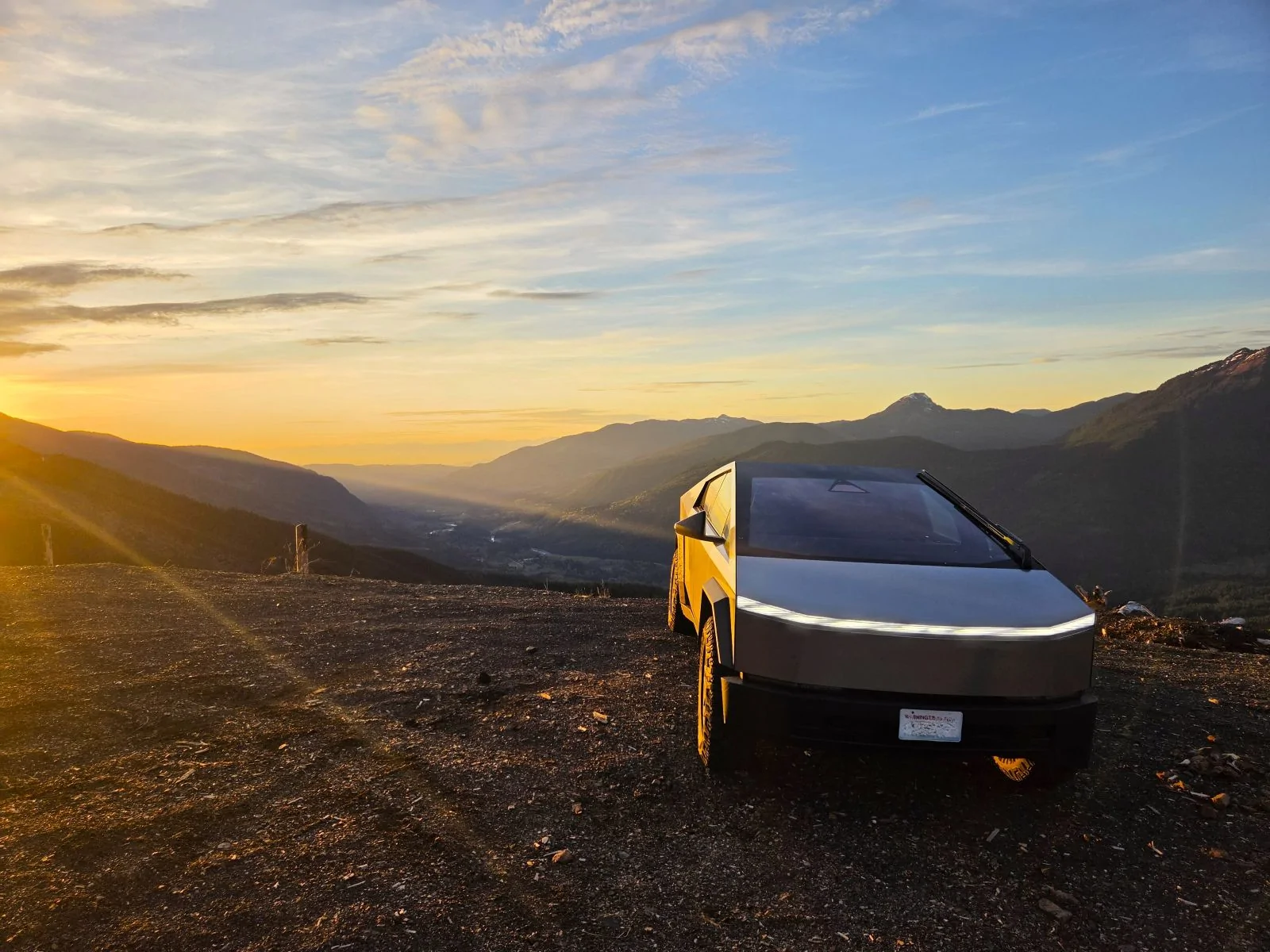 Tesla Cybertruck Daily random Cybertruck photos thread - Post Yours! 📸 🤳 20260419_194625adsm