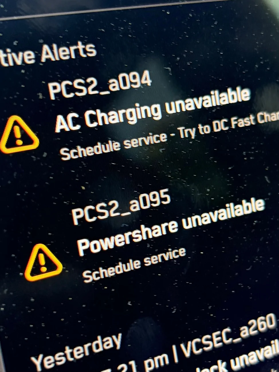Tesla Cybertruck (PCS) Failure IMG_1888