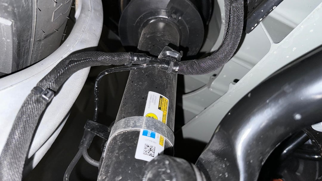 Tesla Cybertruck Upgraded my 2024 to 2026 Cybertruck AWD Premium (39xxx to 93xxx) - differences / comparison review uspension-components-bilstein-and-v0-00qjdsxk03fc1