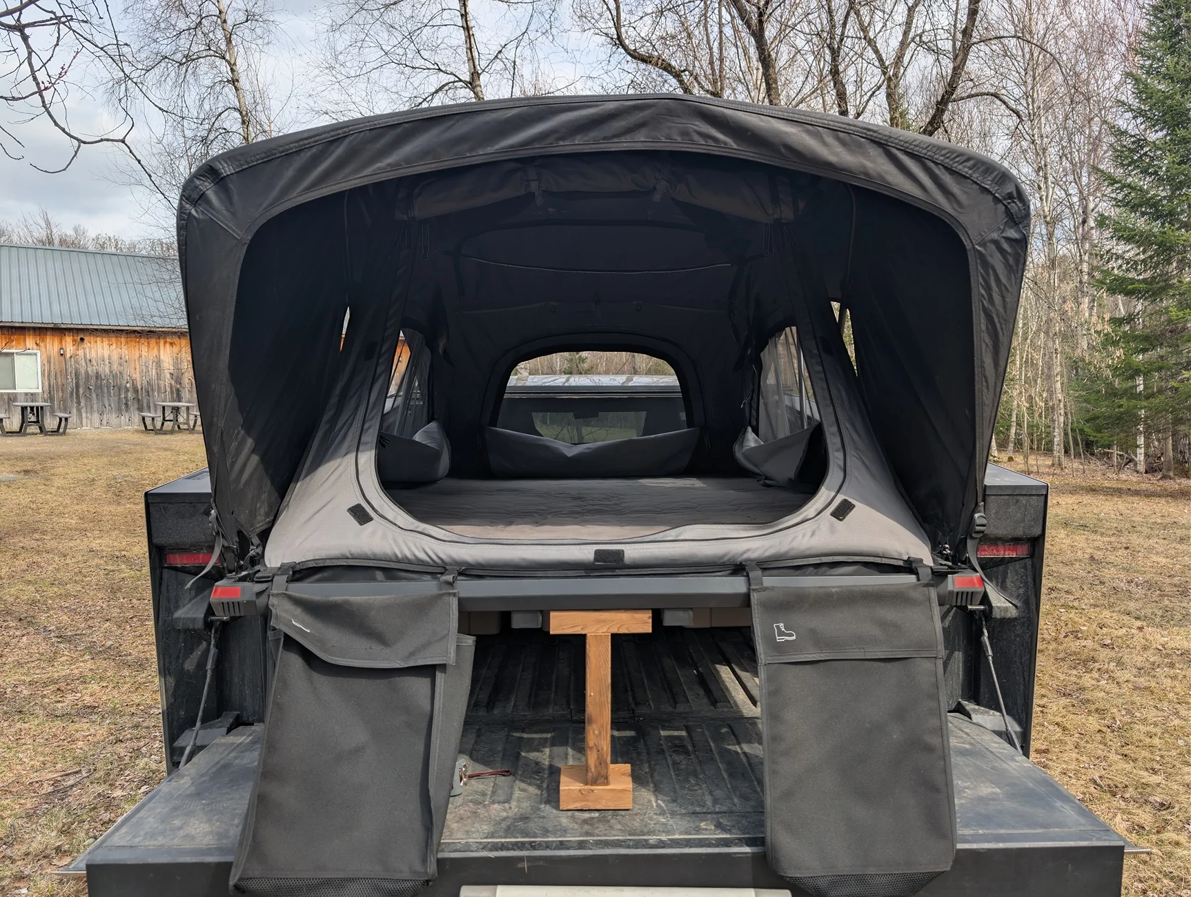 Tesla Cybertruck Cheap DIY tent alternative to Cybertent - Canadian Edition PXL_20260422_014851631.RAW-01