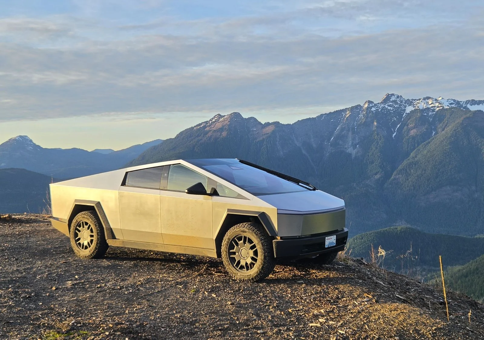 Tesla Cybertruck I received a trade in quote from Tesla on my early build Foundation series 20260419_191734adsm