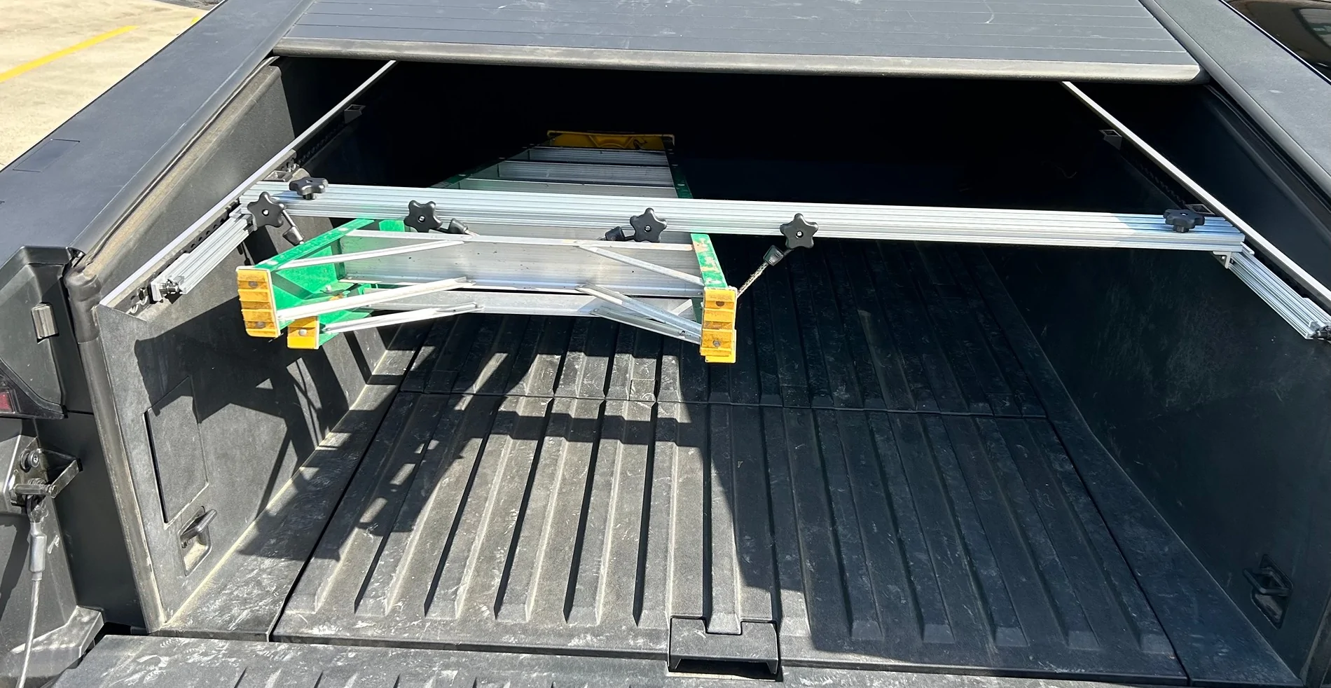 Tesla Cybertruck Custom DIY T-Slot Ladder Rack: Fit a 75-Inch Ladder in a 72-Inch Bed! Ladder Rack with Bungi