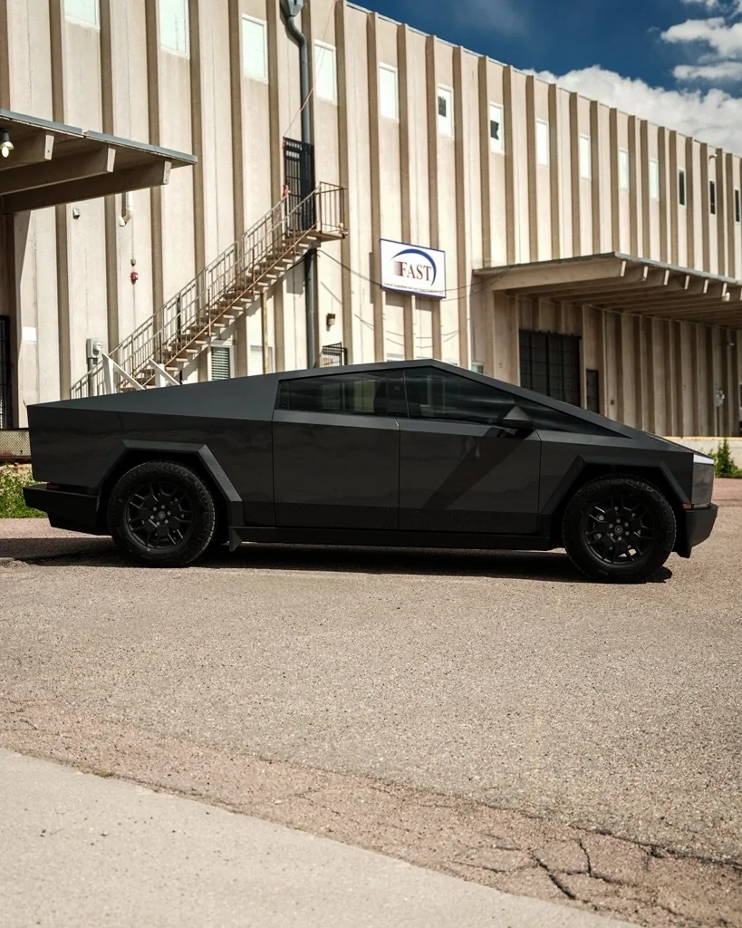 Tesla Cybertruck Logrus turns 2 years old (ownership experience recap)... Still No Catastrophic Failures (Disappointing, I Know) Wrap 1