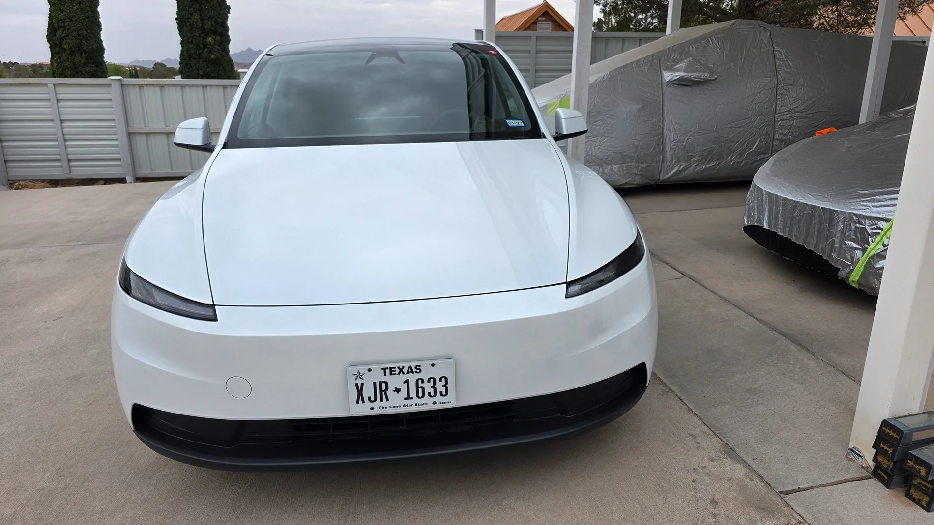 Tesla Cybertruck Daily random Cybertruck photos thread - Post Yours! 📸 🤳 20260429_180242