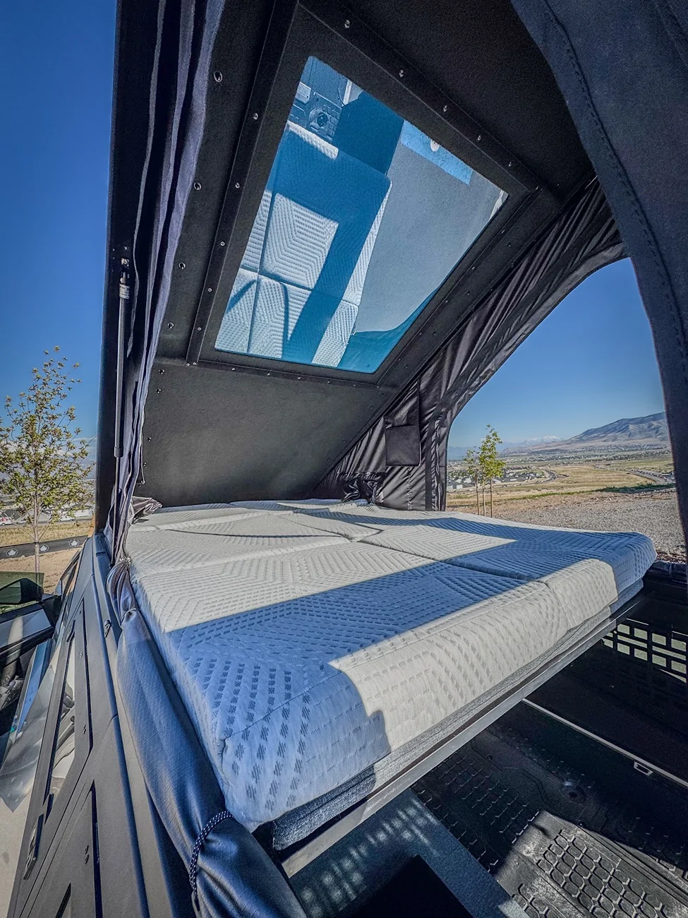 Tesla Cybertruck Urander Bed Cap Ideas & Setups IMG_7761