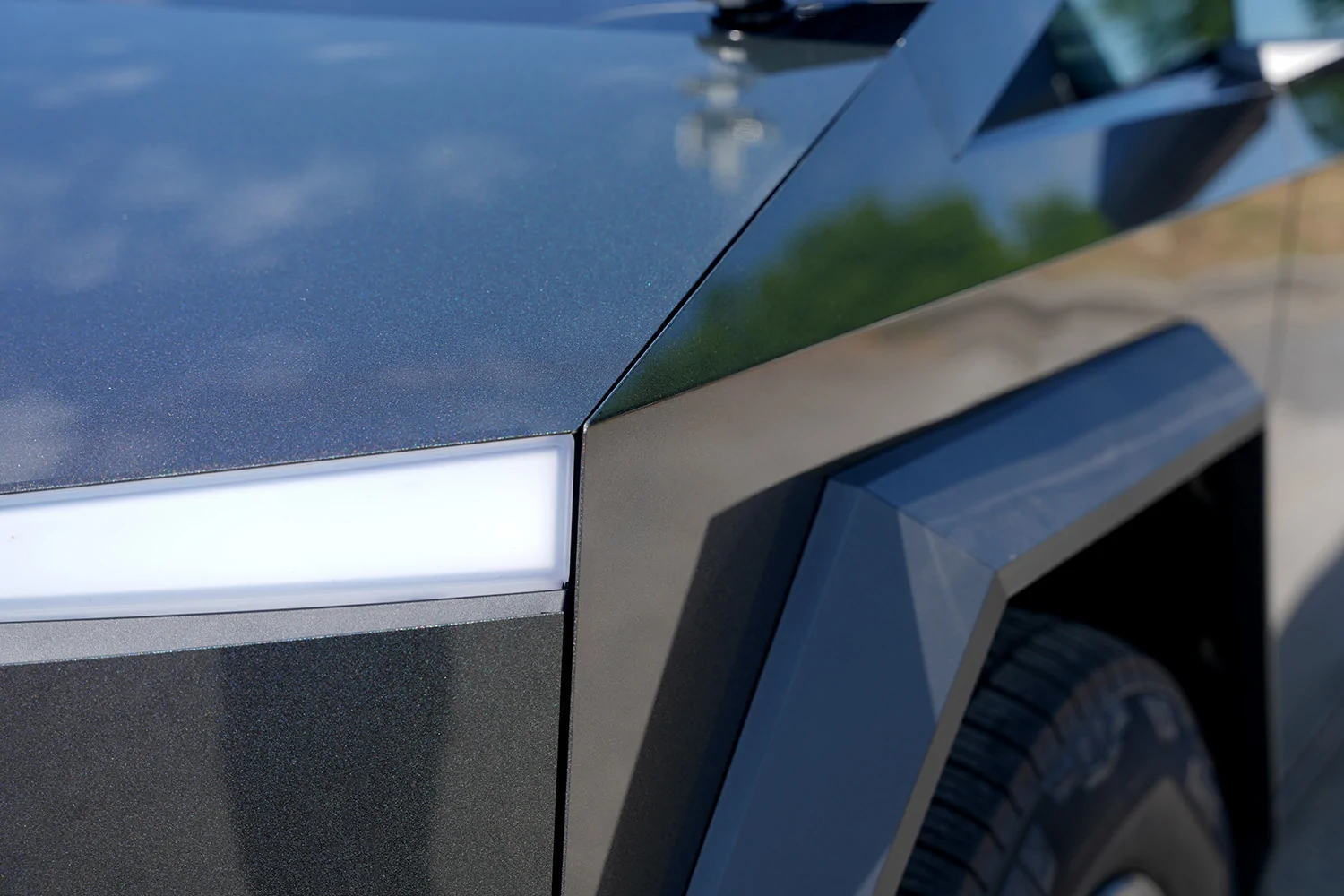 Tesla Cybertruck Cybertruck Wrapped in Custom Black Laser Colored PPF (by DIY Wrap Club / TESBROS) DSC02314