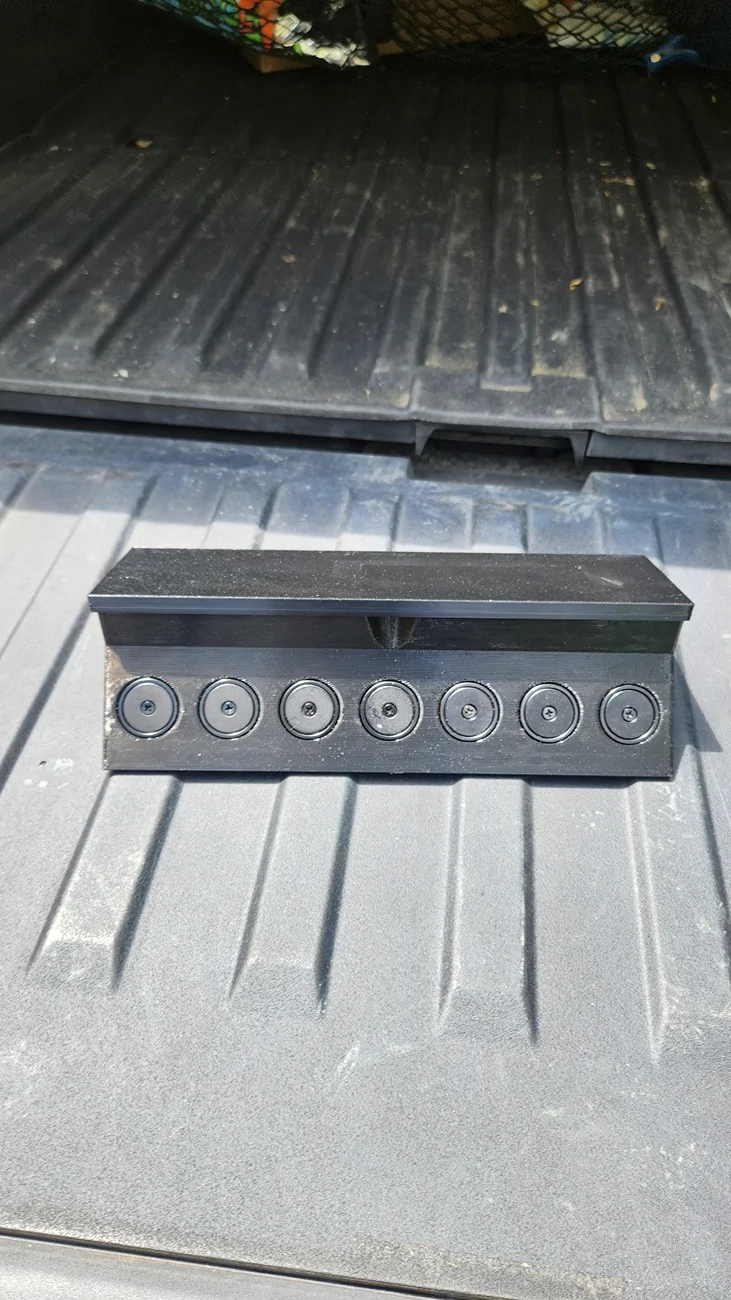 Tesla Cybertruck Rearview mirror for tailgate down use (3D Print DIY) 20260504_130603