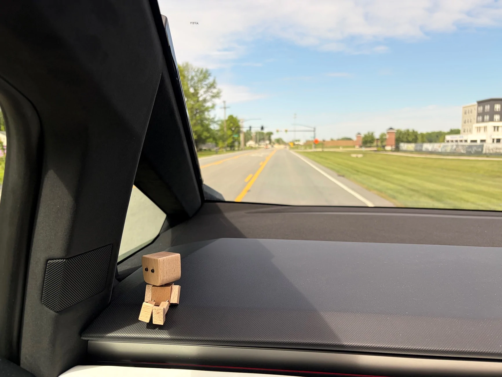 Tesla Cybertruck Jeep owners have silly ducks in the window IMG_0665