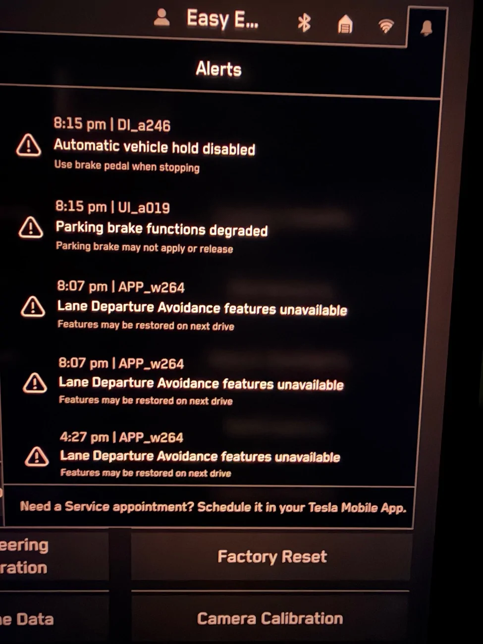Tesla Cybertruck FSD unavailable - "Lane Departure Avoidance features unavailable. Features may be restored on next drive." IMG_0166
