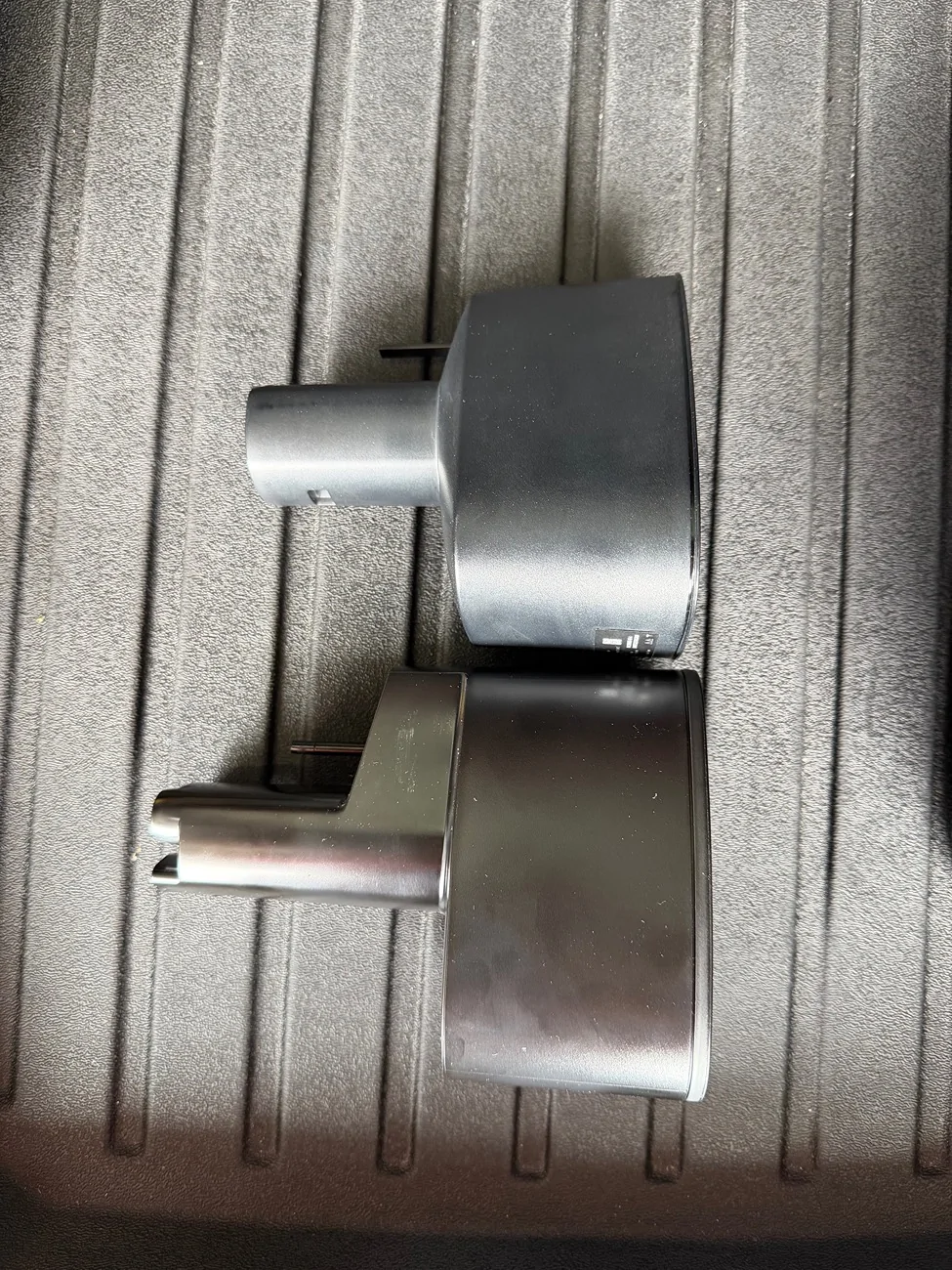 Tesla Cybertruck Upgraded my 2024 to 2026 Cybertruck AWD Premium (39xxx to 93xxx) - differences / comparison review IMG_1973