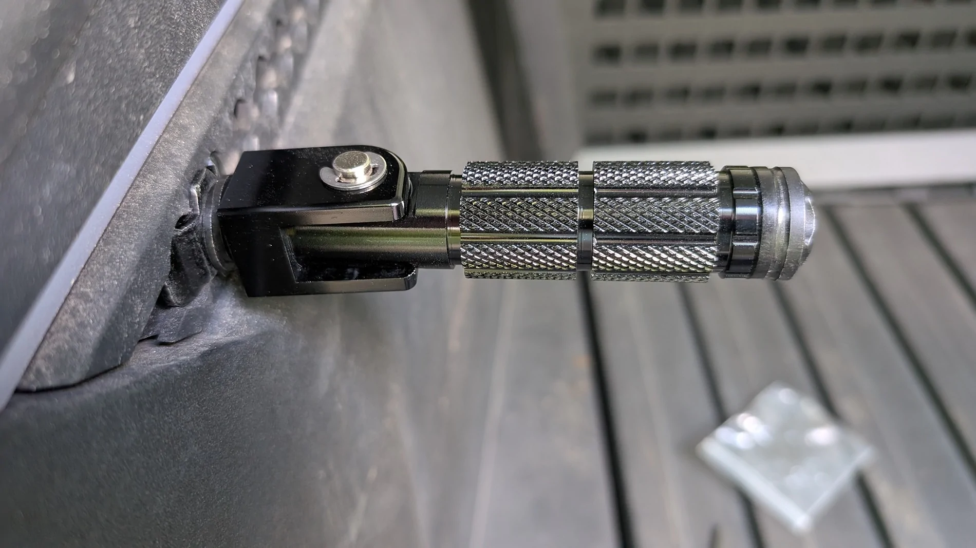 Tesla Cybertruck Grab handles for bed vault (to hoist yourself up / in) -- DIY instructions 1000017003