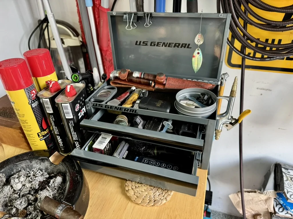 Tesla Cybertruck Toolbox For Frunk Storage A40CC2EB-BB72-4C69-B5E5-8861BAE87FA8_1_105_c