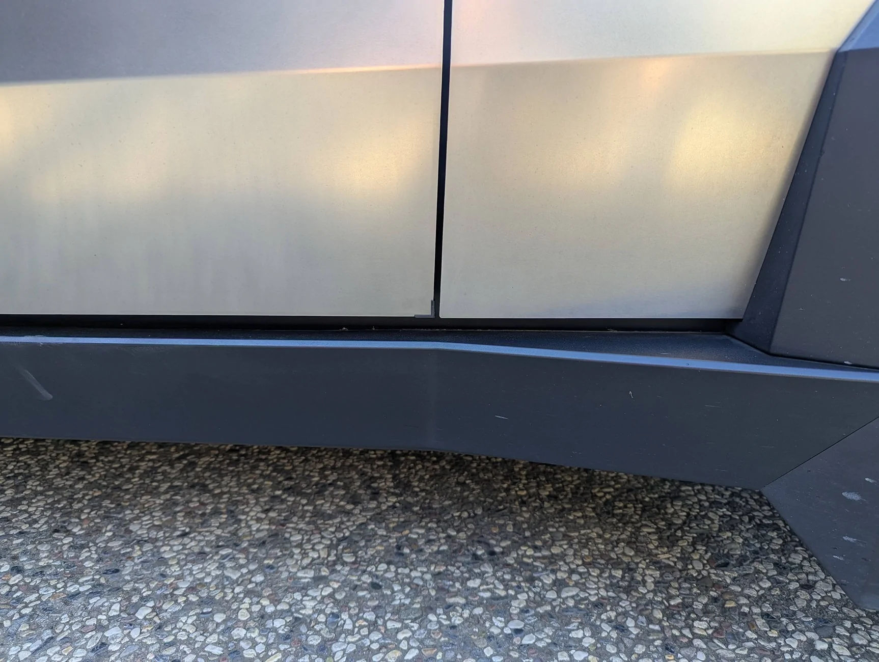 Tesla Cybertruck How many times have you been cut/injured by your CT? PXL_20260317_165554615