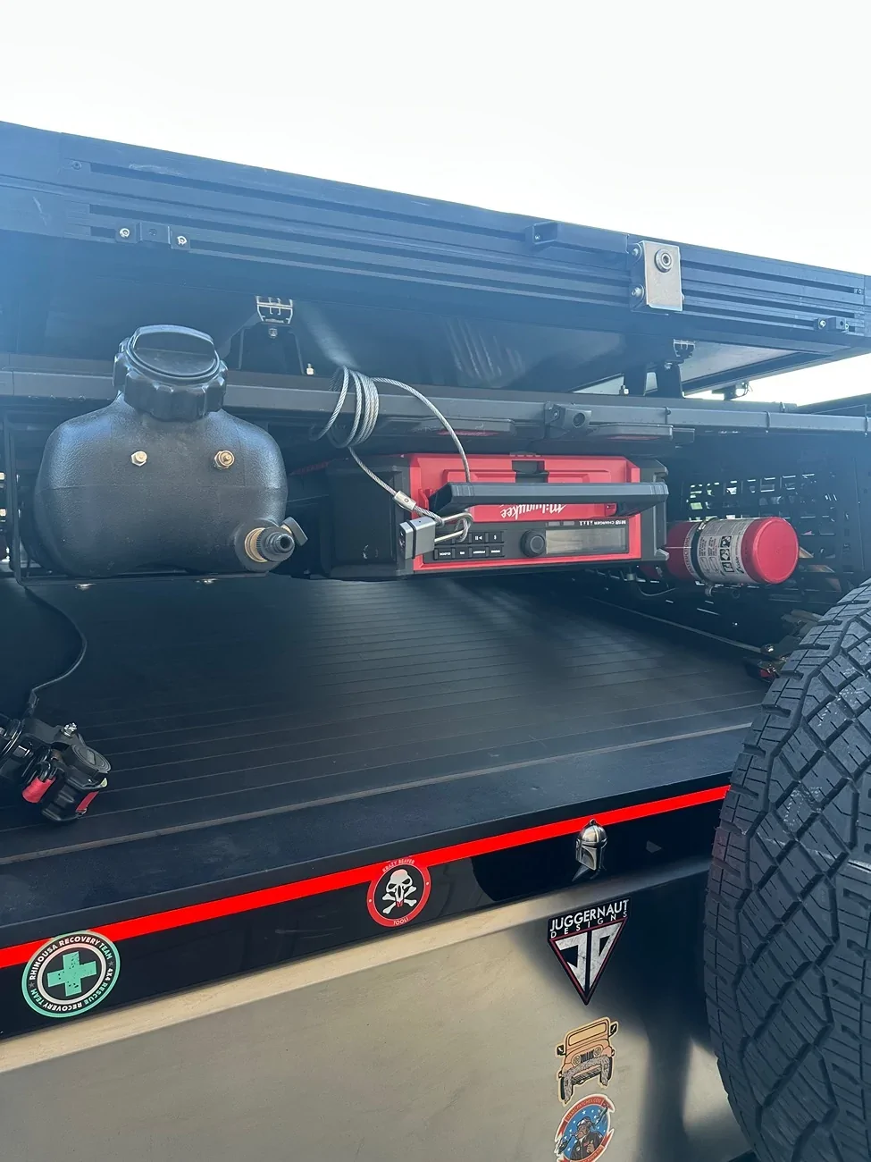 Tesla Cybertruck Urander Rack Mega Thread – Post Your Setup! 1778783817358-ed