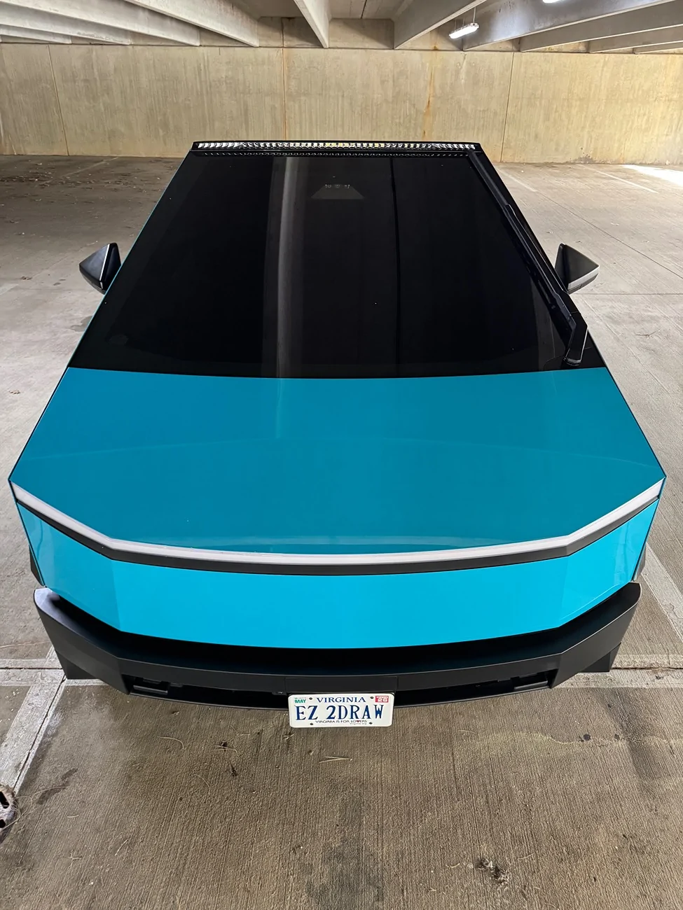 Tesla Cybertruck Windshield tint (upper part) IMG_3547