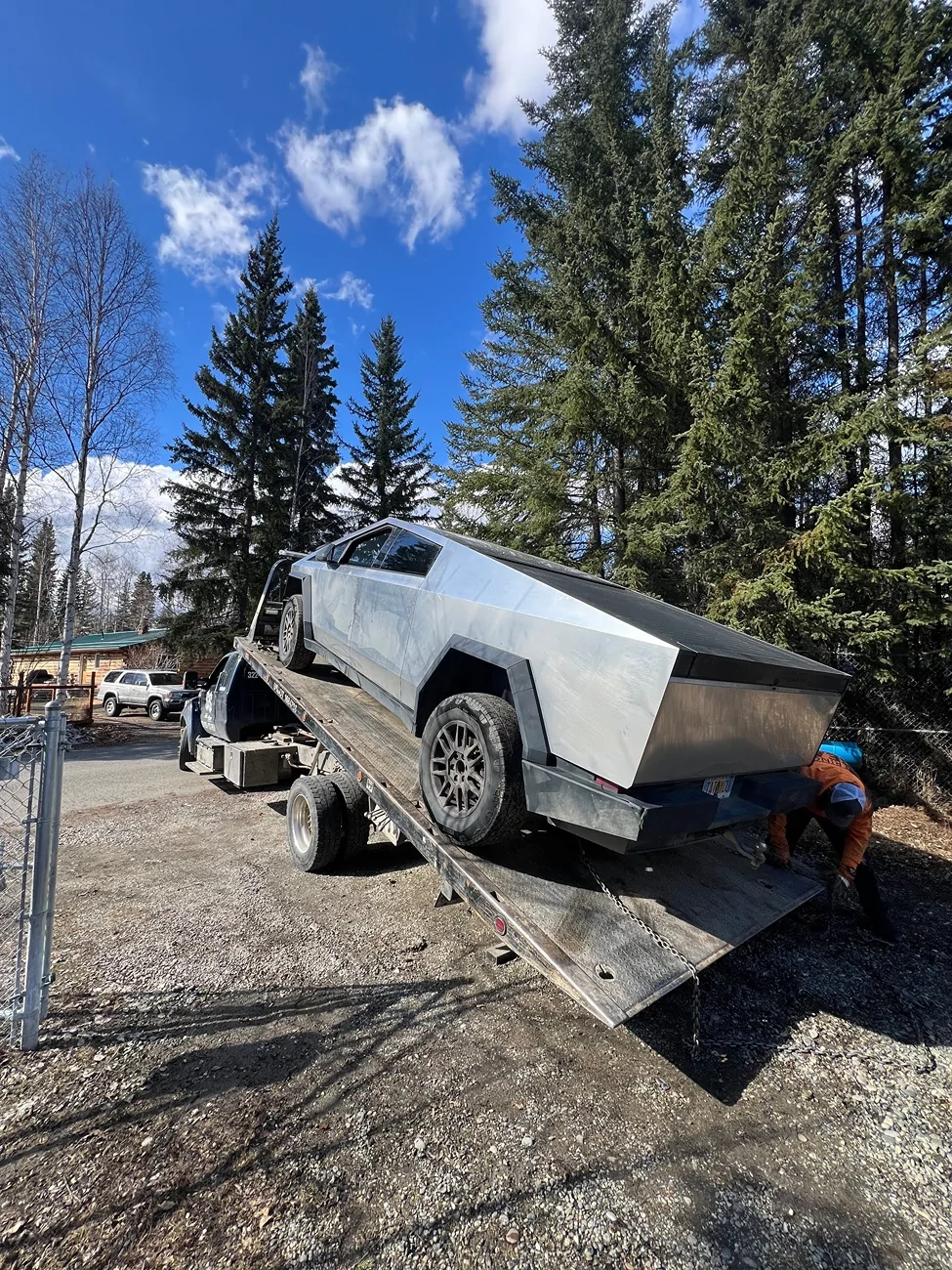 Tesla Cybertruck Daily random Cybertruck photos thread - Post Yours! 📸 🤳 IMG_9608