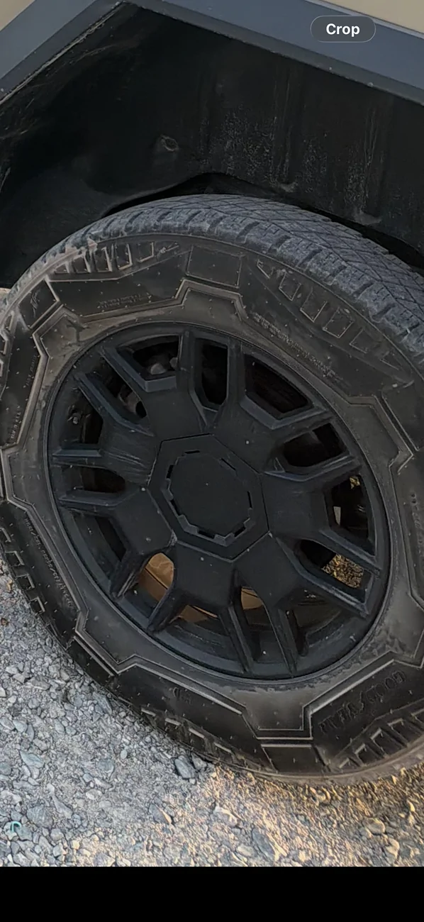 Tesla Cybertruck Cyberwheel covers damage wheels IMG_9619