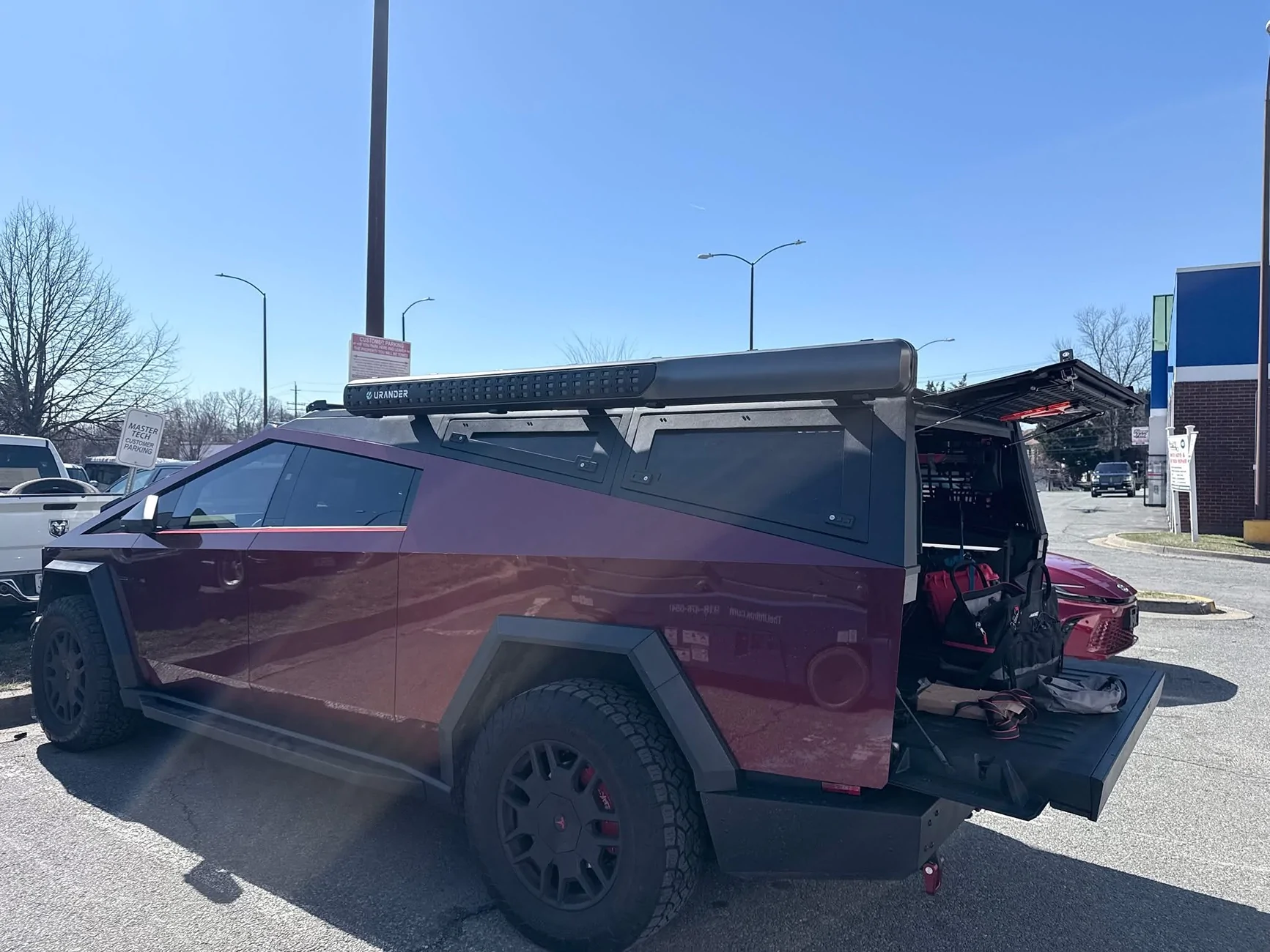 Tesla Cybertruck Urander Bed Cap Ideas & Setups IMG_8757