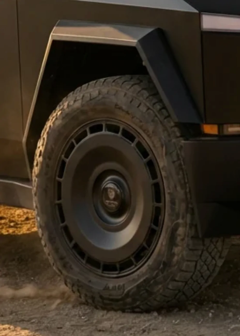 Tesla Cybertruck Anyone own the Paradox by Design armored wheels? 1779221727492-z