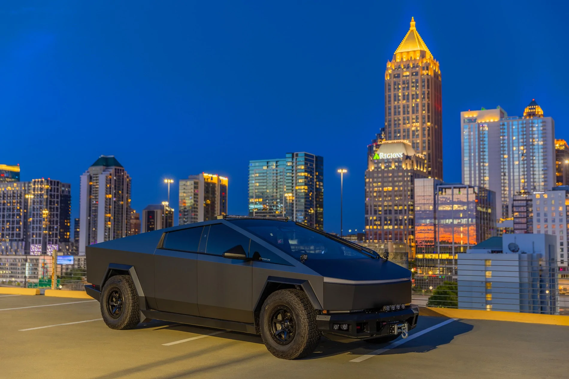 Tesla Cybertruck Ultimate Cybertruck - T Sportline 24" CT7 / 18" CT6B Beadlocks - CTX Bumpers / Light bars - TMaxx Colored PPF DIY tmaxx-satin-meteor-steel-tesla-cybertruck-18-inch-ct6b-forged-wheels-satin-black-ctx-front-r