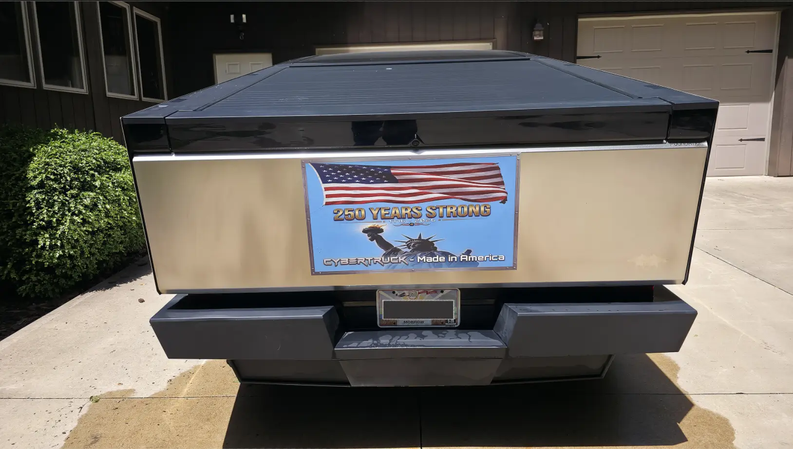 Tesla Cybertruck Check it out - Celebrating America's 250th CT_America_250th