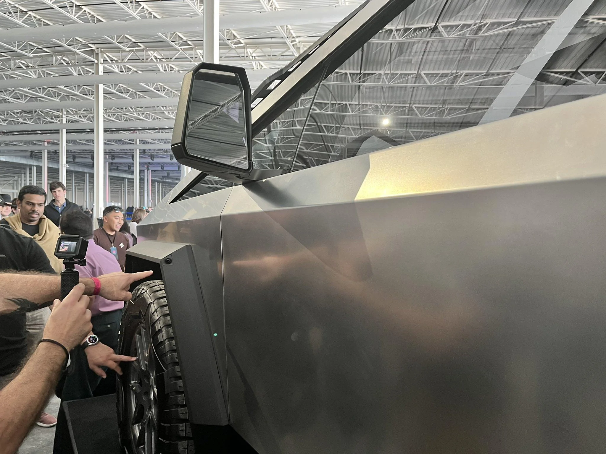 Tesla Cybertruck Cybertruck Makes Appearance @ Cyber Rodeo! FPx1PCVWQBMUuT