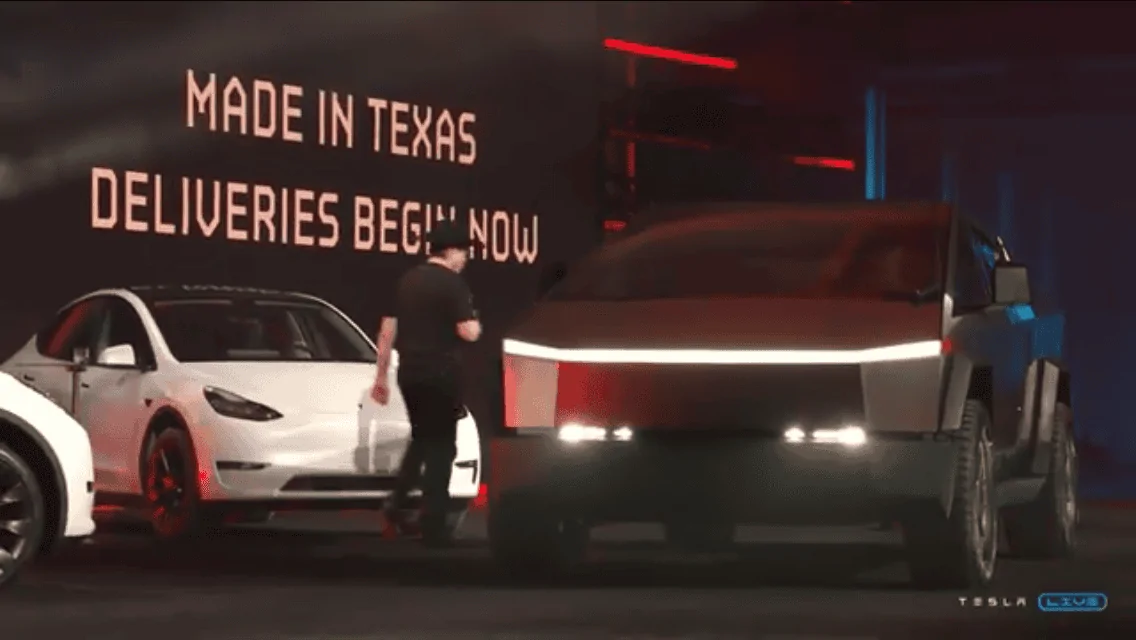 Tesla Cybertruck Musk: Production Cybertruck Width to be 82" and Come Standard With Upper Laser Blade Lights C0FF3157-D58A-425F-B022-E02F45768913
