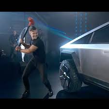Tesla Cybertruck How the latest Cybertruck doors open (videos) Nd9GcRcB-kEax9Jp3mr2z8TLGNcCBtwtrqBBCsZhQ&usqp=CAU