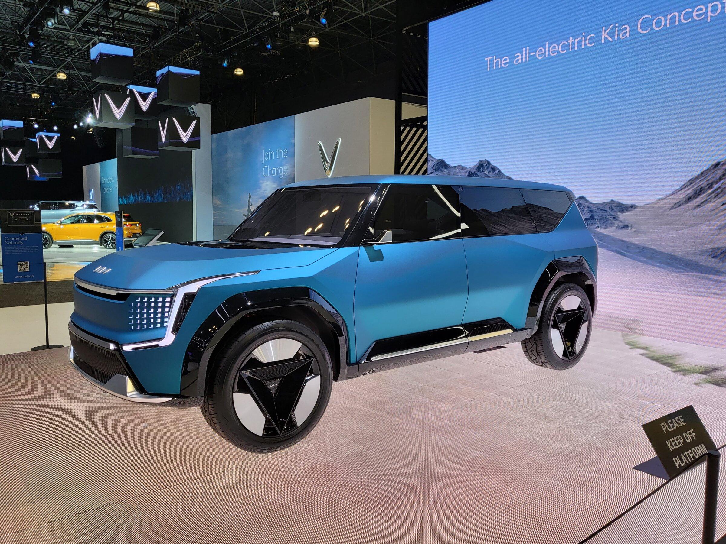 Tesla Cybertruck Strong Non-Tesla EV presence at the 2022 New York International Auto Show 20220415_201140