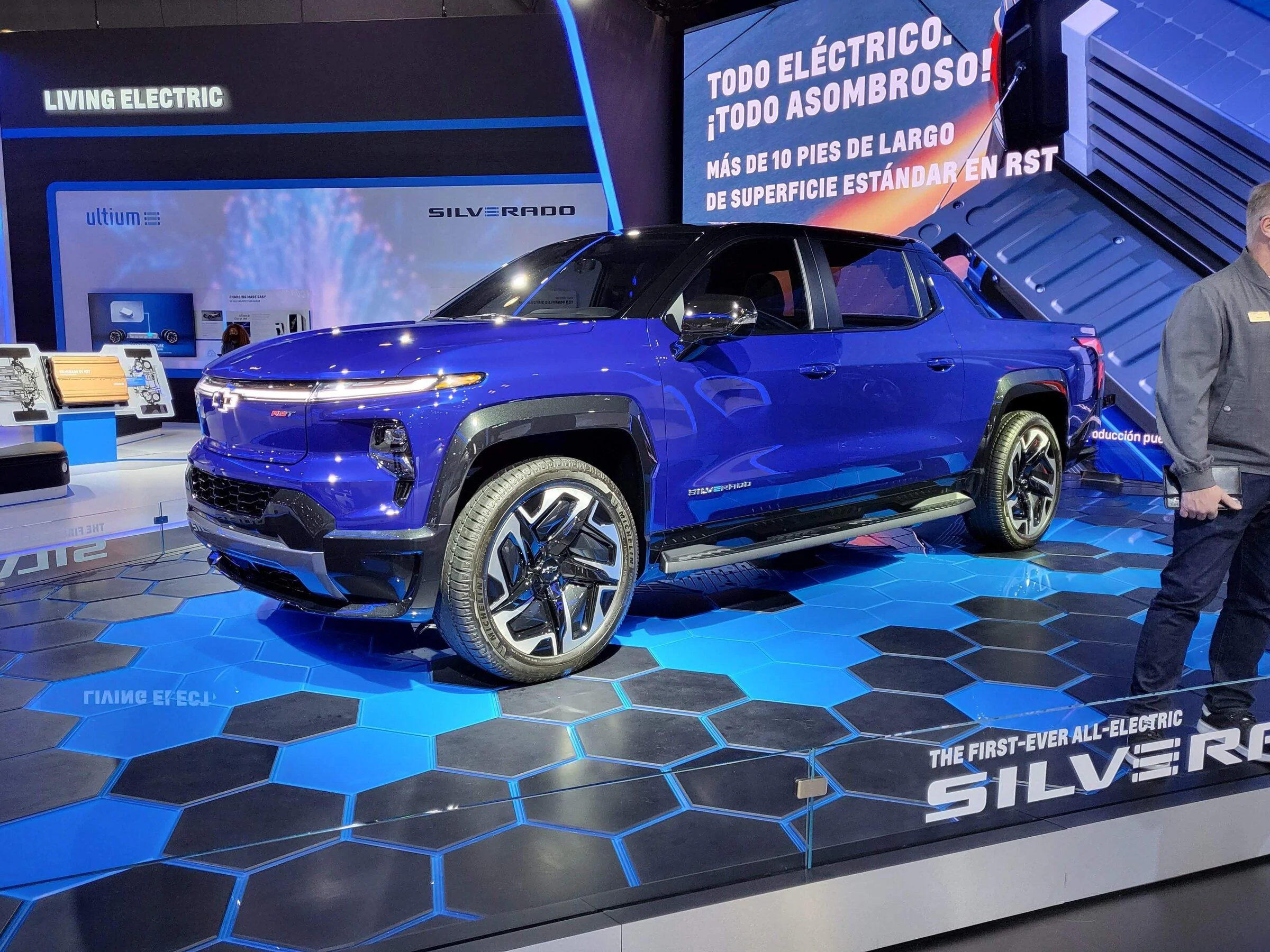 Tesla Cybertruck Strong Non-Tesla EV presence at the 2022 New York International Auto Show 20220415_202255