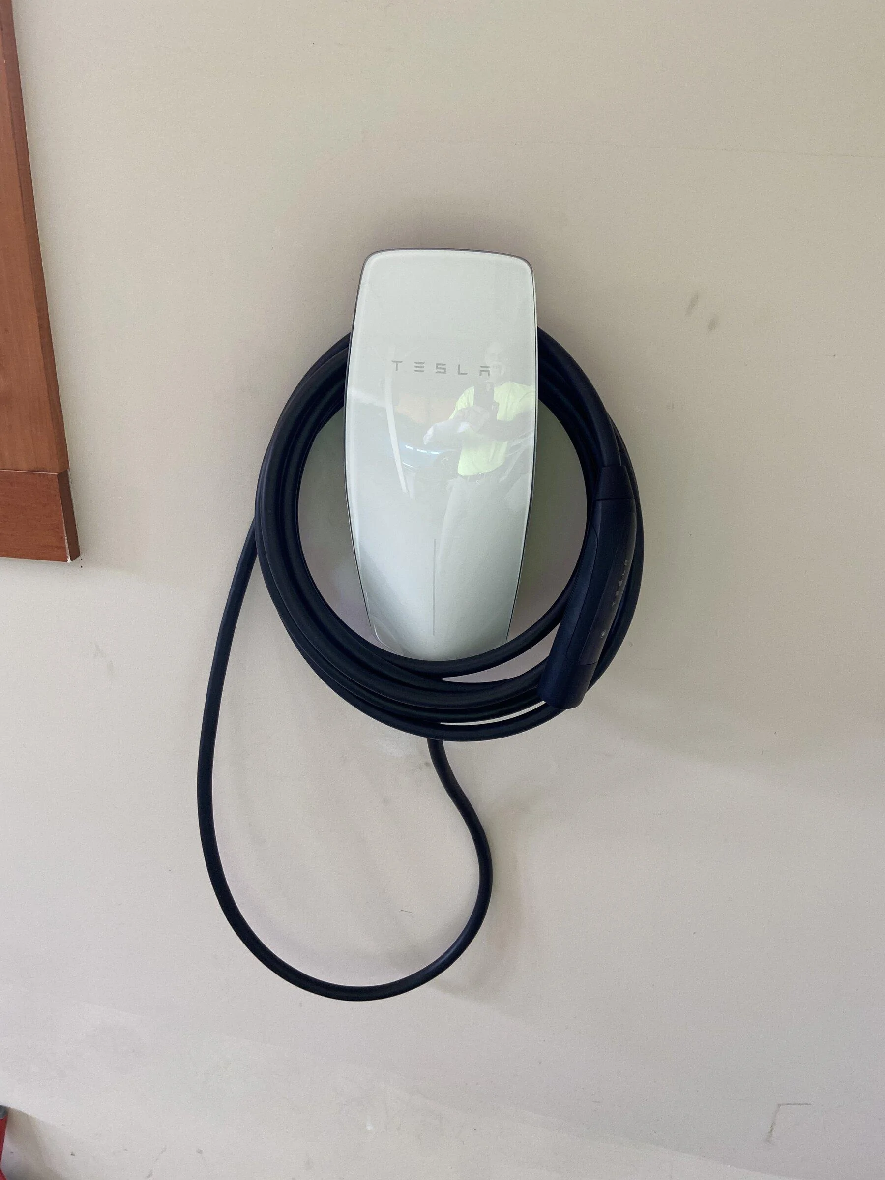Tesla Cybertruck Graph of amperage draw over time for Model S and Tesla wall charger? 734B0534-78AB-48CA-A059-7CDE5A72D747