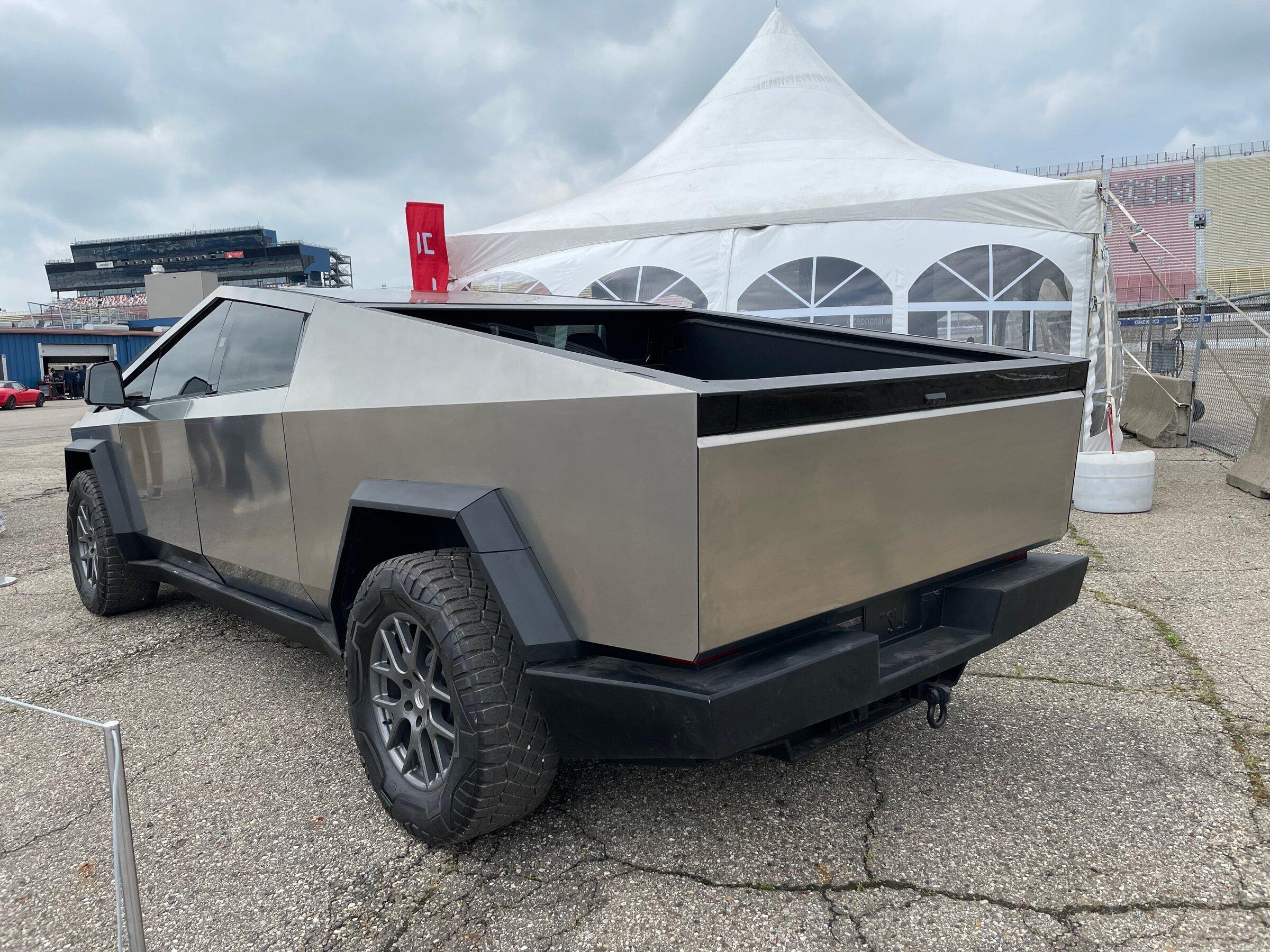 Tesla Cybertruck Cybertruck spotted at Tesla booth at Michigan Formula SAE competition y7e4lzafd8291