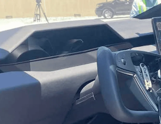 Tesla Cybertruck New Cybertruck interior / dash photos - June 6, 2022 FUn6bTOX0AEYUEa