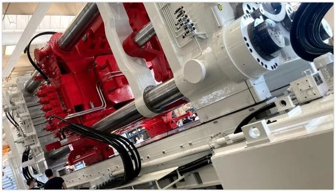 Tesla Cybertruck Cybertruck Press (9000 Ton IDRA Giga Press) being assembled! [Confirmed by Elon Musk] 🍿 IDRA Group unveils the Tesla Cybertruck's 9,000 ton Giga Press in Italy - Drive Tesla 2022-06