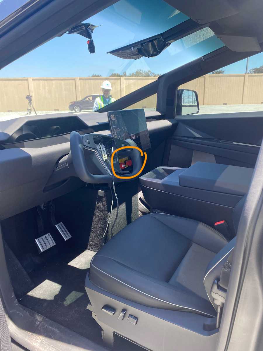 Tesla Cybertruck New Cybertruck interior / dash photos - June 6, 2022 cyberdash