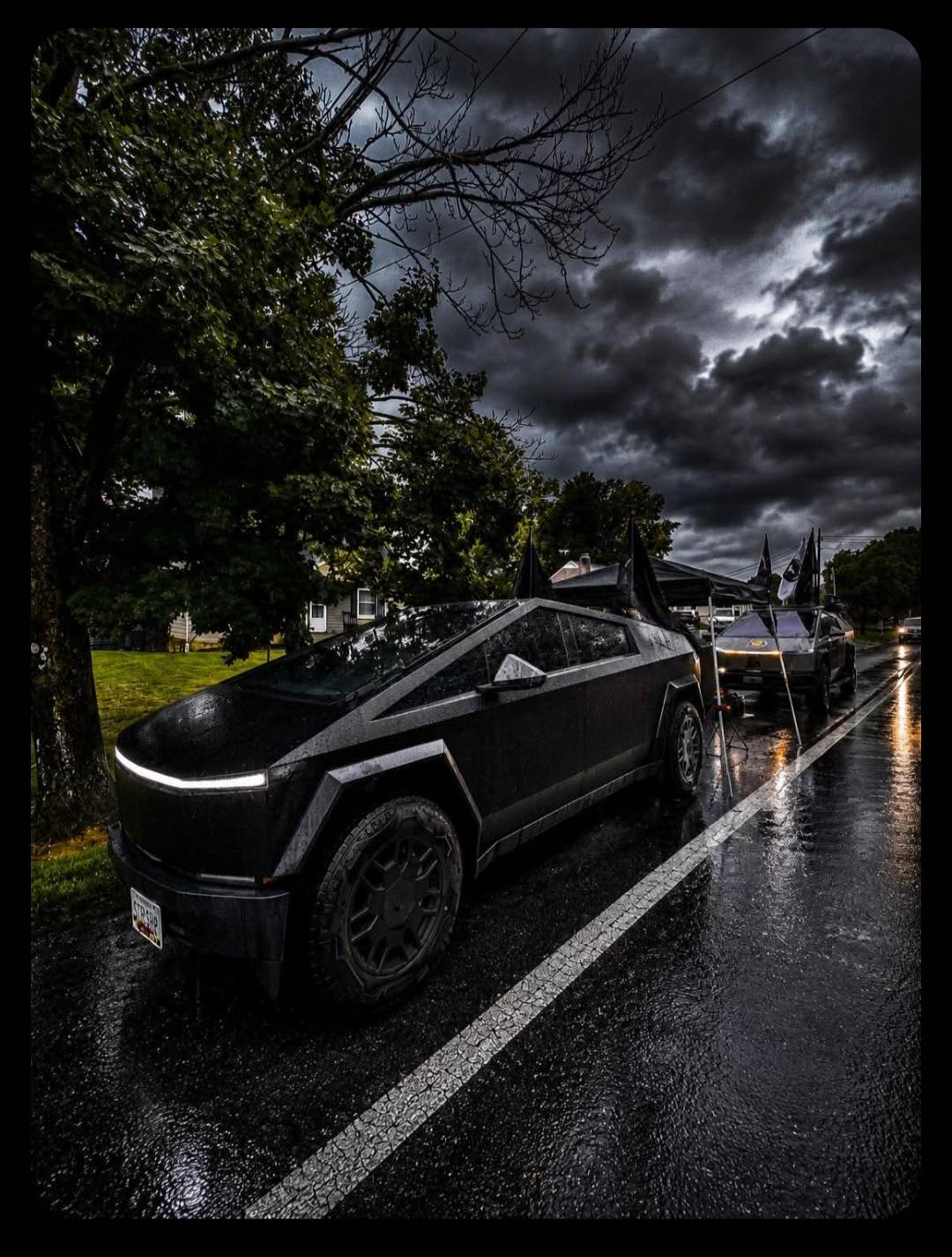 Tesla Cybertruck Daily random Cybertruck photos thread - Post Yours! 📸 🤳 Screenshot_20260523_175307_Messenger