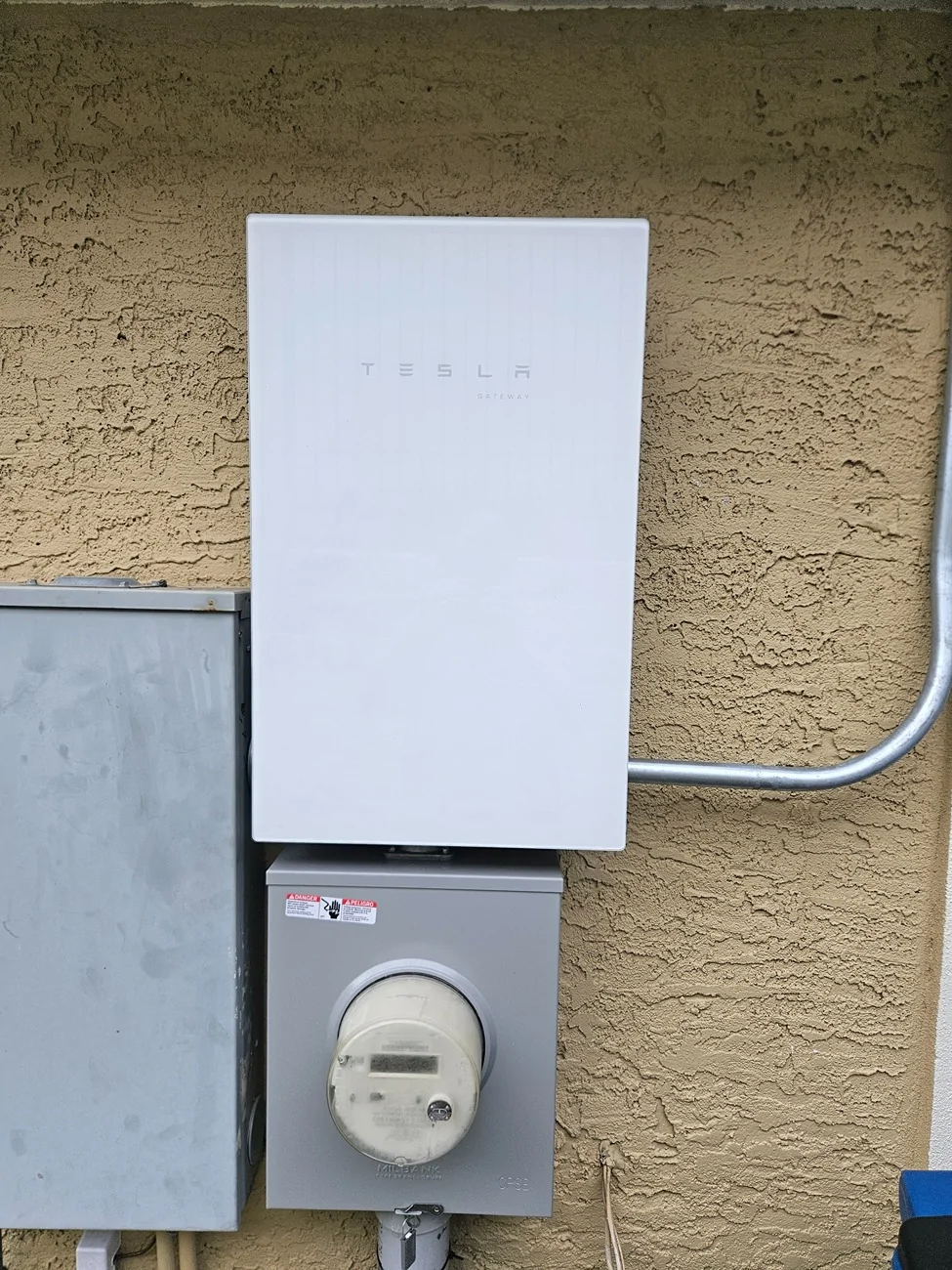 Tesla Cybertruck Multiple EV Household Owners — Show Us Your Home Charging Setup! 1000010300