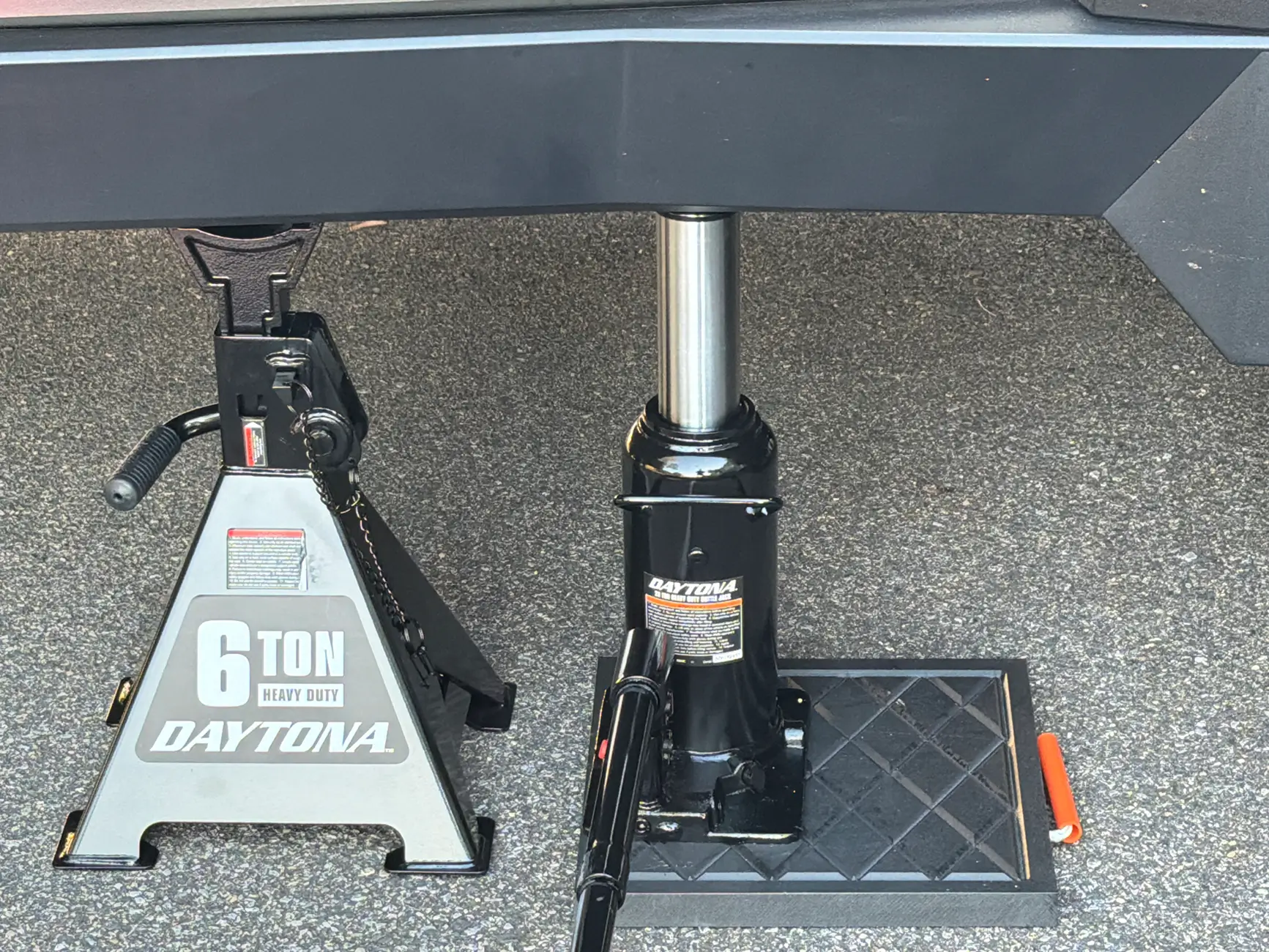 Tesla Cybertruck Spare Tire setup for first roadtrip 1779939376772-tk