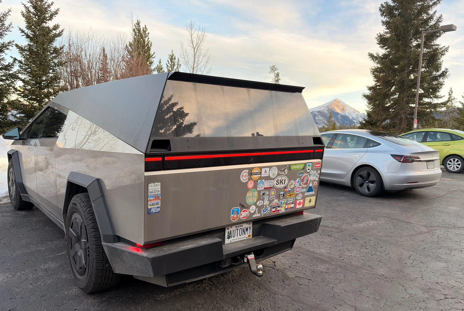 Tesla Cybertruck CT at 14000 feet IMG_3581