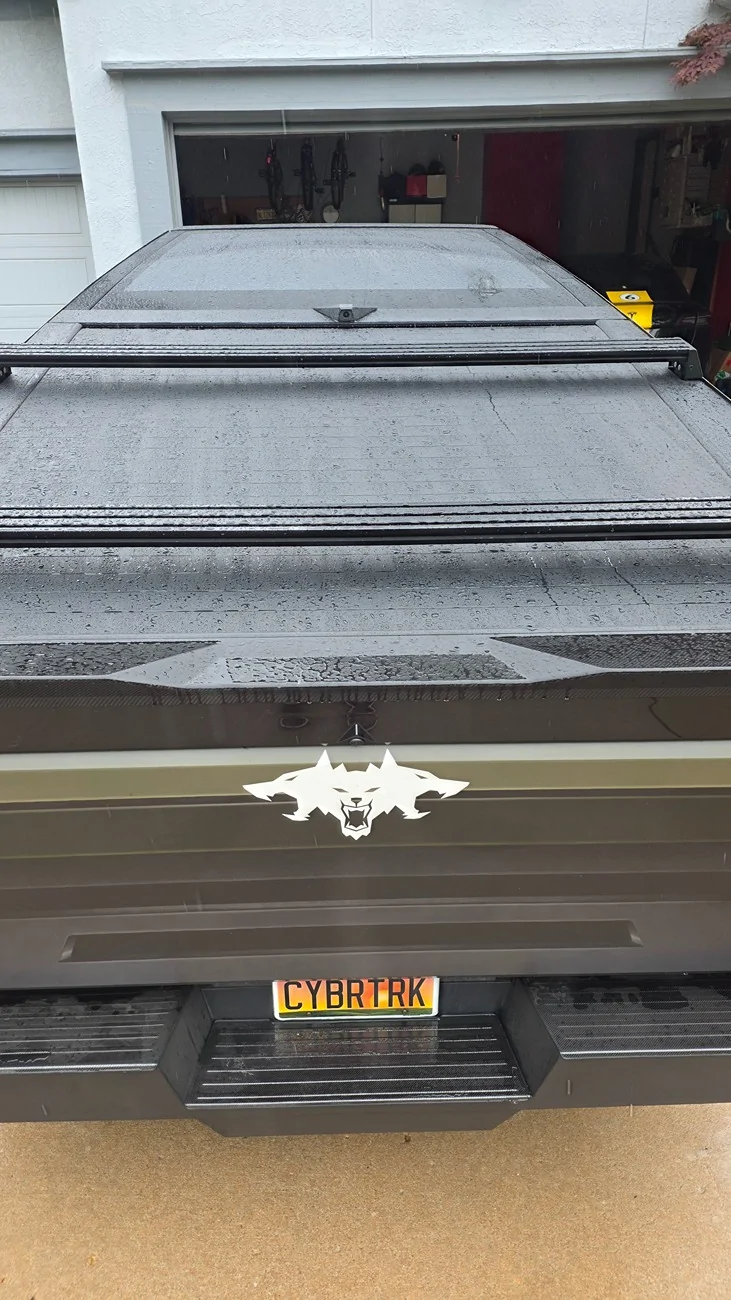 Tesla Cybertruck Hansshow V2 (2.5 / 3) Upgraded Media Rearview Mirror Install Article and Video 20260528_175923