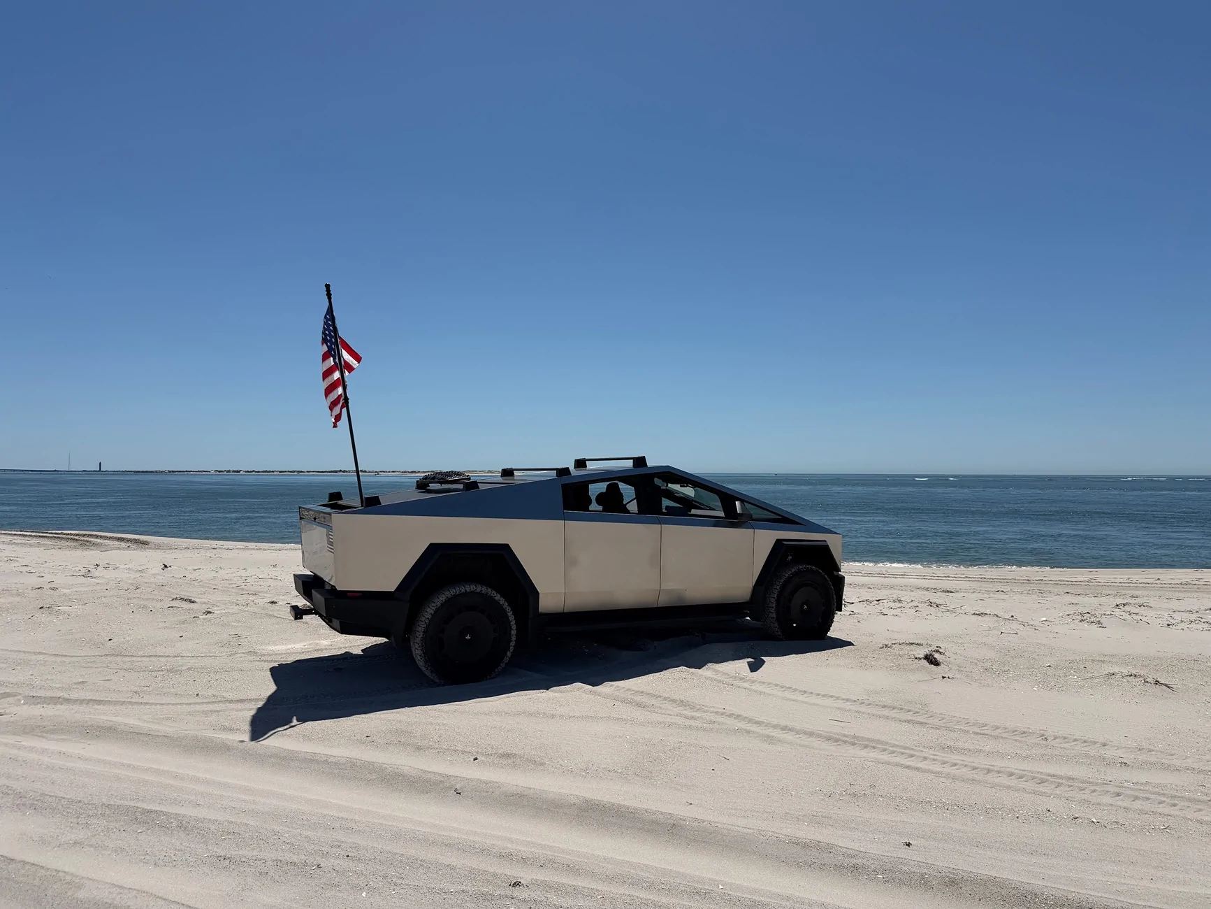 Tesla Cybertruck Daily random Cybertruck photos thread - Post Yours! 📸 🤳 IMG_9878