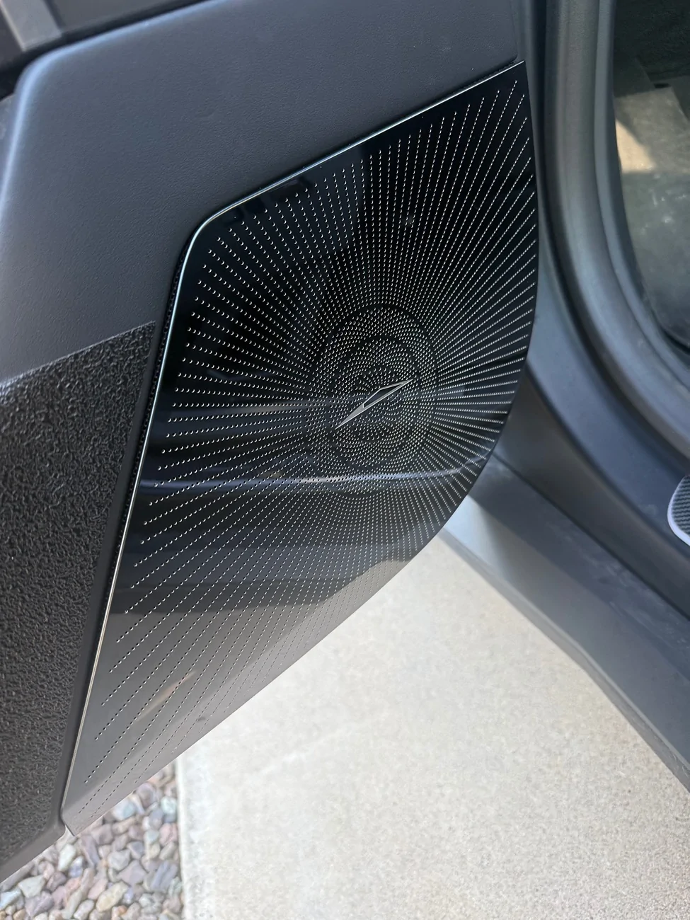 Tesla Cybertruck Door fabric tear IMG_9419