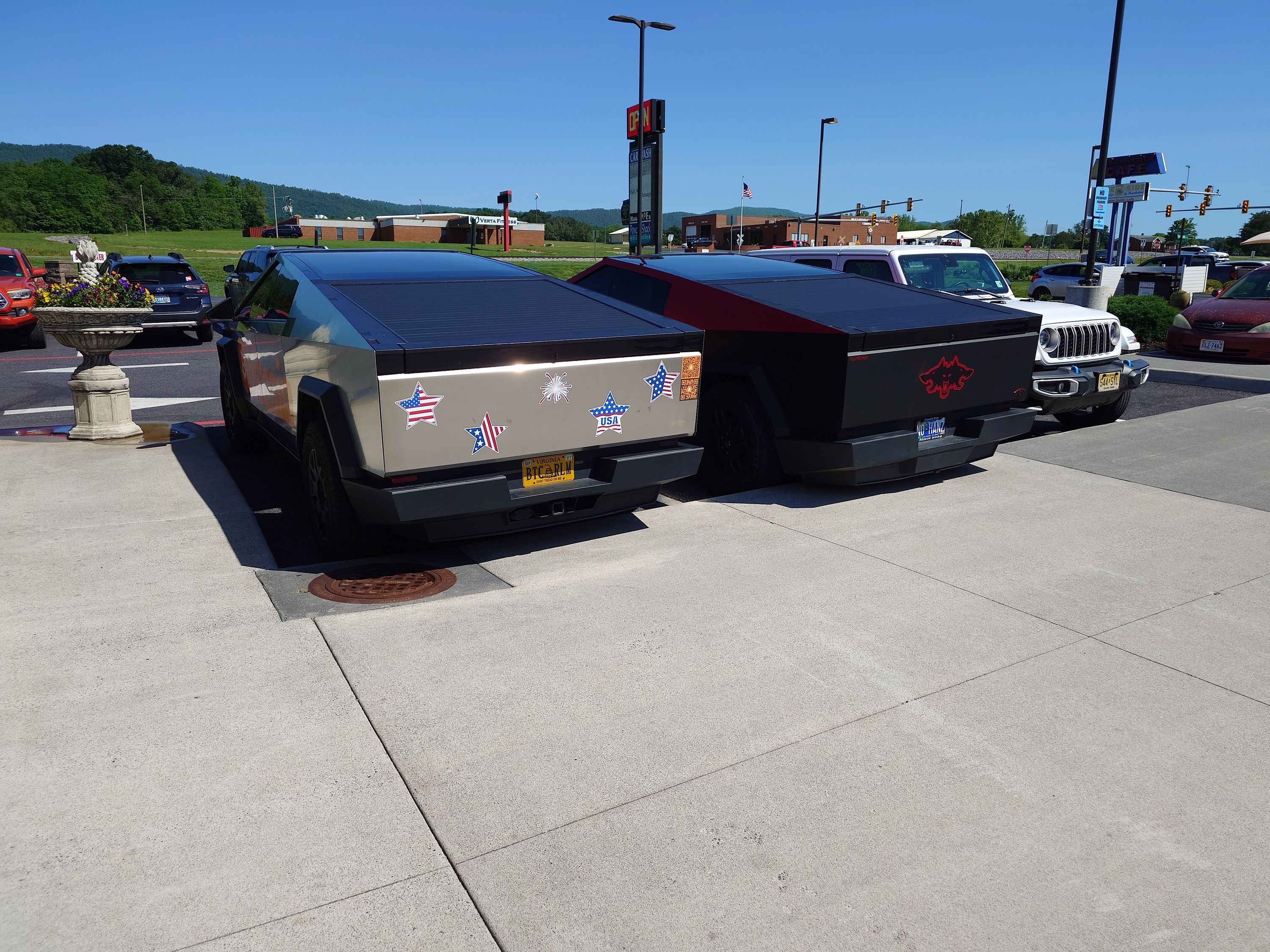 Tesla Cybertruck Daily random Cybertruck photos thread - Post Yours! 📸 🤳 20260530_102723327
