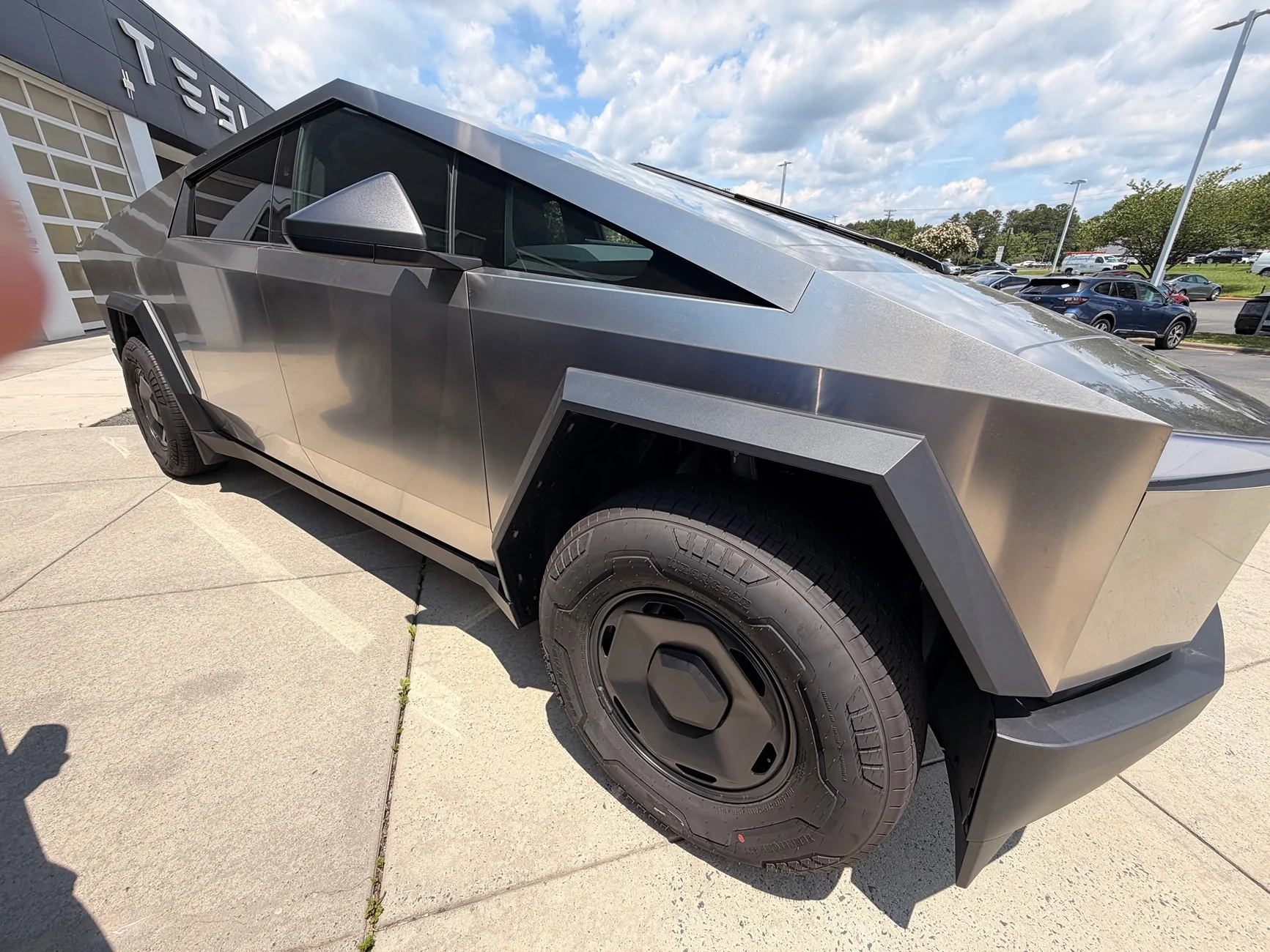 Tesla Cybertruck $59k Base Dual-Motor AWD Cybertruck Begin Delivery! IMG_4743