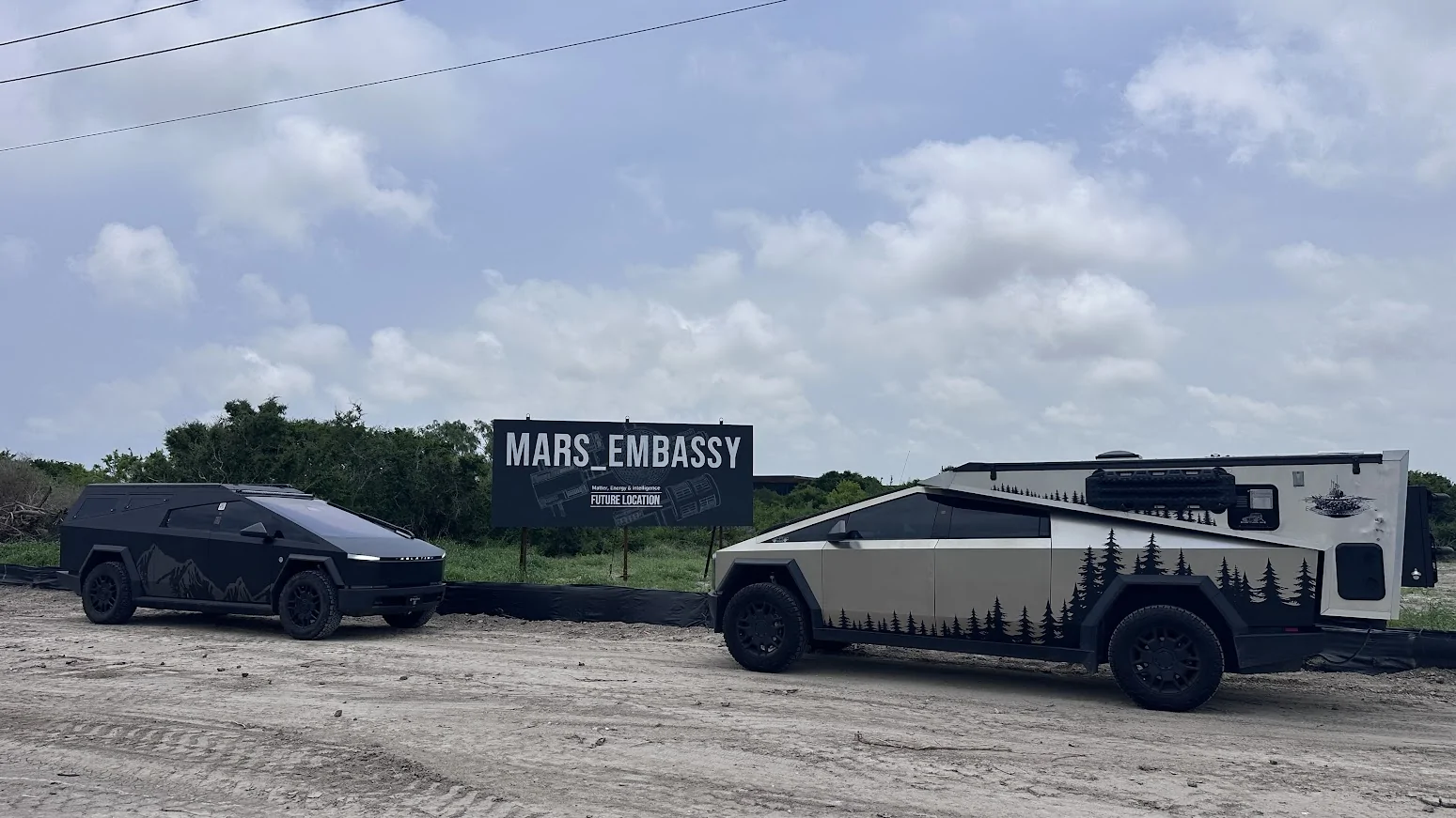 Tesla Cybertruck Foundation Cyberbeast Truck Camper -- Urander Bed Cap + Qian Tent 1780351671788-1k