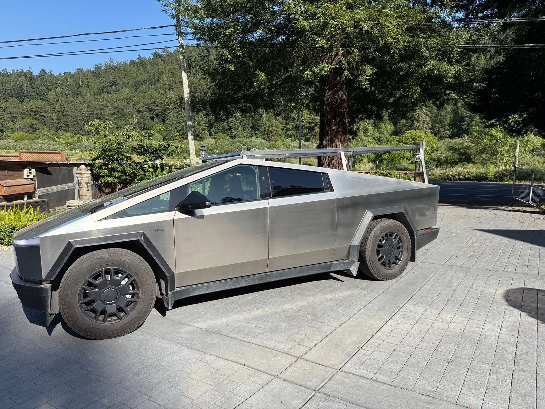 Tesla Cybertruck New Stainless Steel Lumber Rack for Brutus IMG_1990