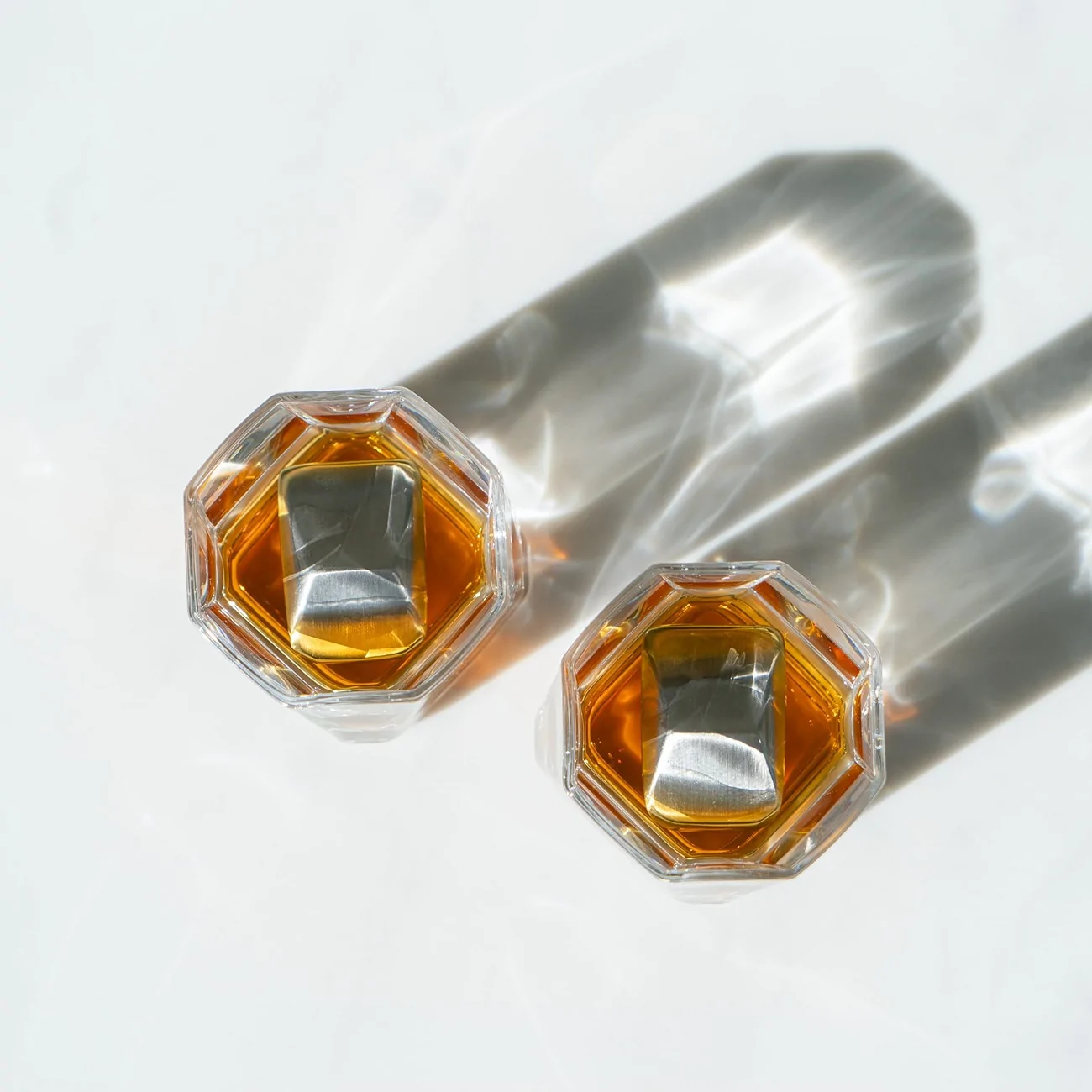 Tesla Cybertruck Stainless steel Cybertruck chilling stones (Tesla Glass and Chilling Stone Set) new in Tesla Store 2201959-00-A_2_2000
